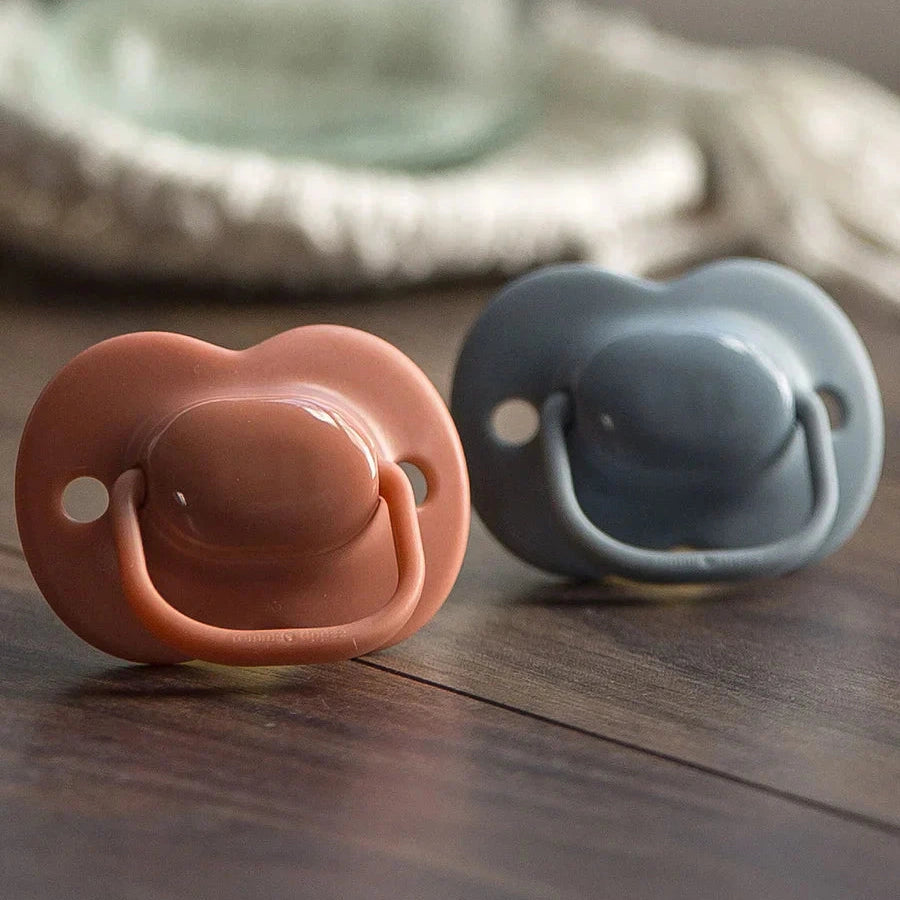 Cherry Latex Soother, 6-18 months x2pcs
