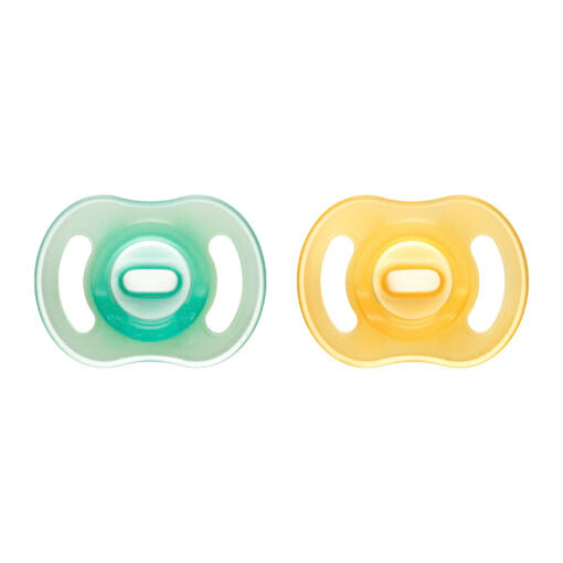 Tommee Tippee - Ultra Night Glow Soother - (0-6m) -2pack - Unisex - NEW!!