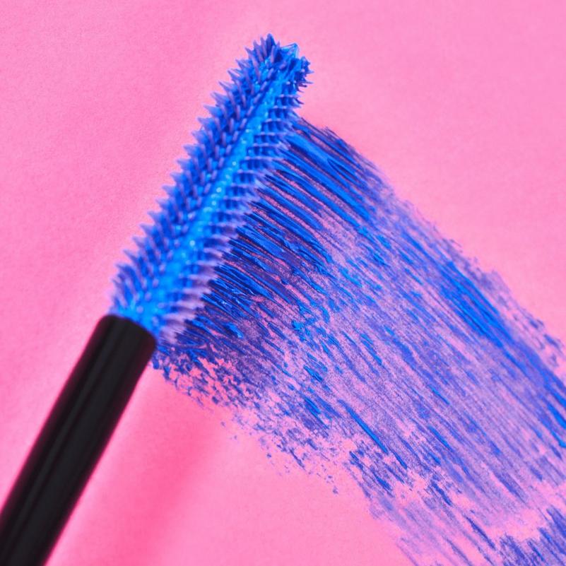 Essence I LOVE EXTREME BLUE crazy volume mascara