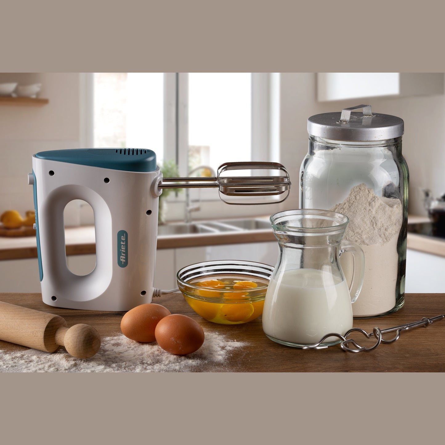 Breakfast Hand Mixer, 450W