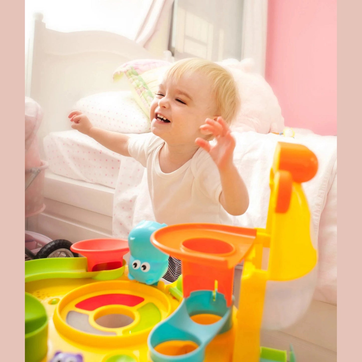 B-Kids Giraffe's Fun Station