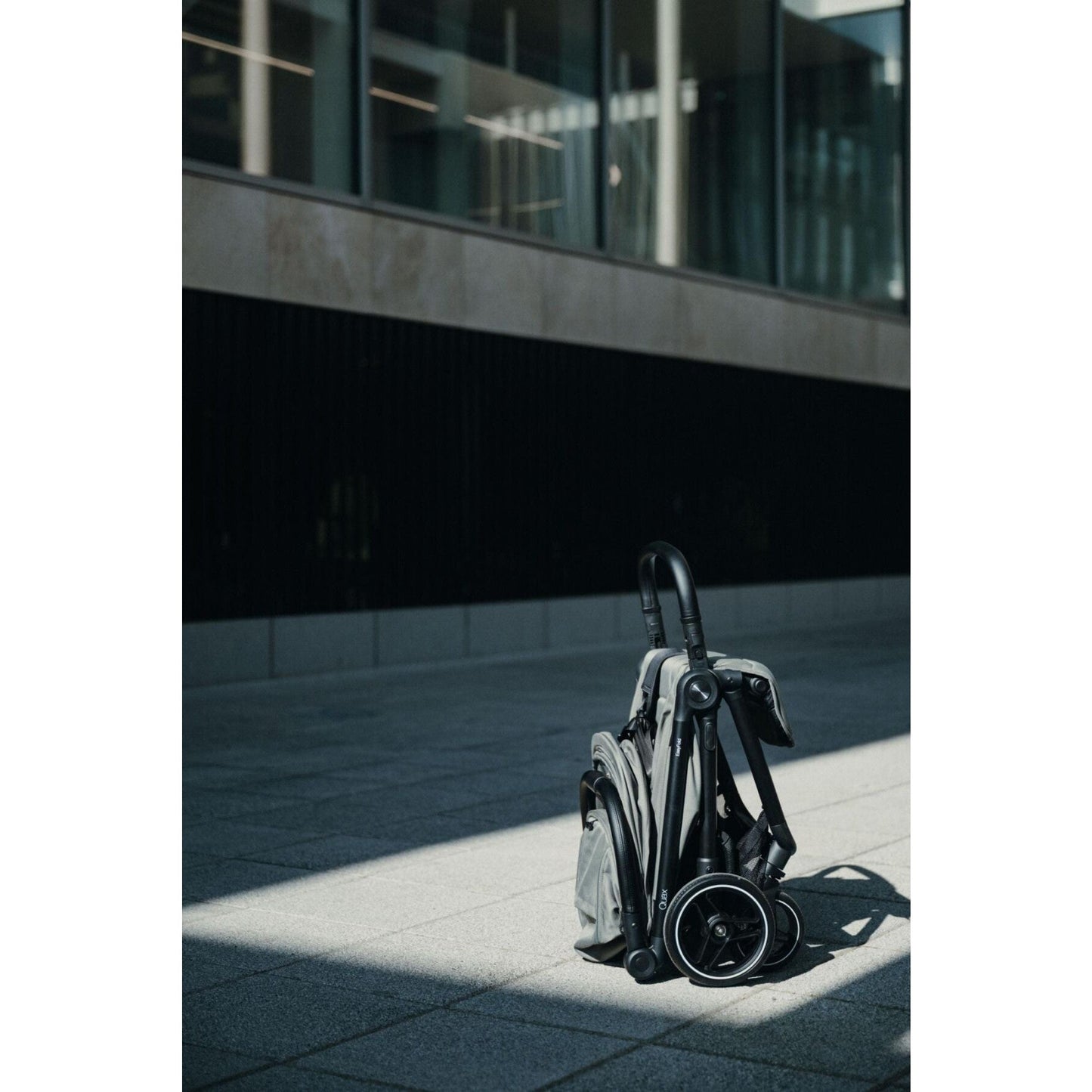 Quax buggy stroller easy fold