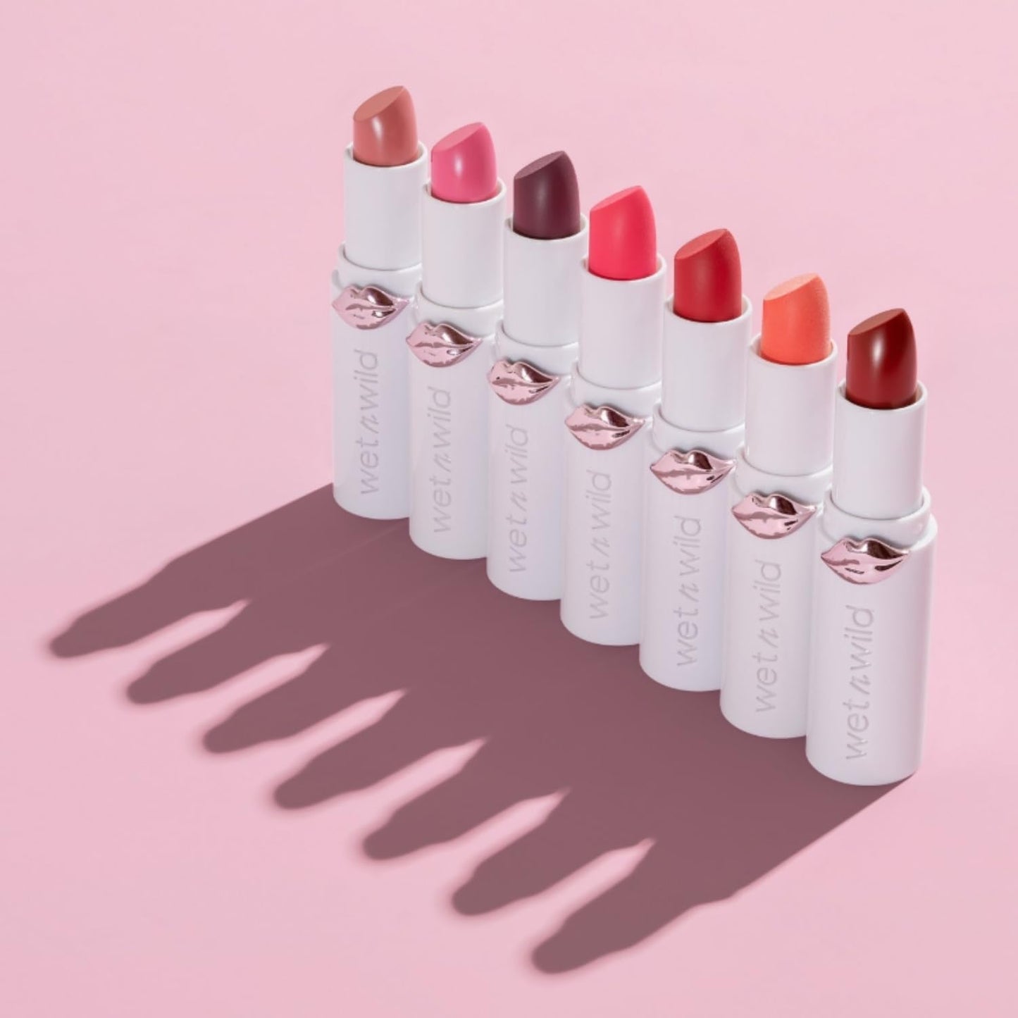 wet n wild Mega Last High-Shine Lipstick Lip Color, Infused with Seed Oils For a Nourishing High-Shine, Buildable & Blendable Creamy Color, Cruelty-Free & Vegan - Rosé And Slay - Medaid International