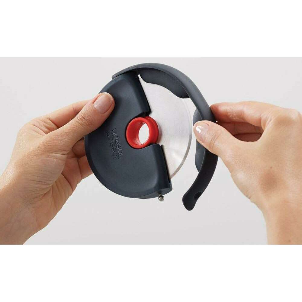 Disc Easy-Clean Grey Pizza Cutter - Medaid International