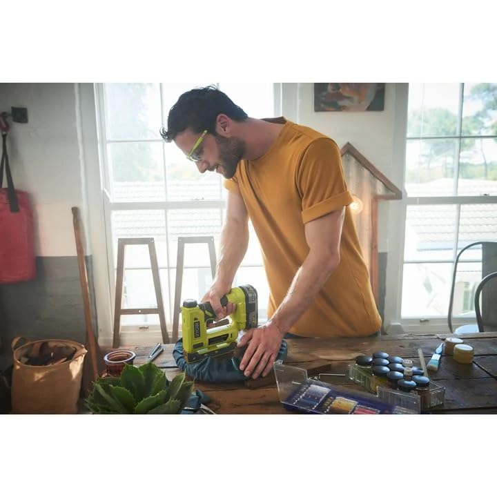 Ryobi - 18V ONE+ Cordless Crown Stapler, Fastens 1/4" to 9/16" Staples