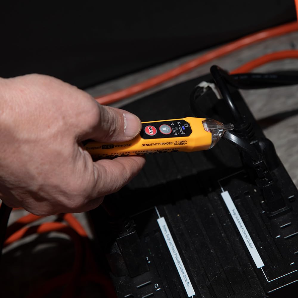 Klein Tools NCVT3PKIT Electrical Test Kit, Dual-Range Non-Contact Voltage Tester with Flashlight, AC/DC Voltage Tester - Medaid International