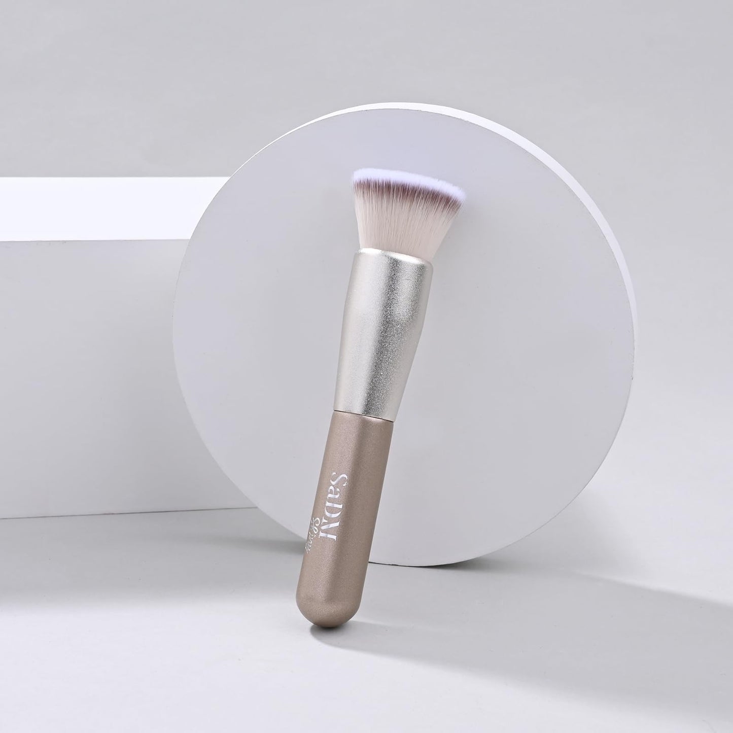 Kabuki Makeup Brush - Blender Brush for Powder, Cream, Liquid Foundation, Sunscreen, Blush Blending & Bronzer - Professional Make Up Brush - Full Face Makeup Brush - Vegan & Cruelty Free - Medaid International