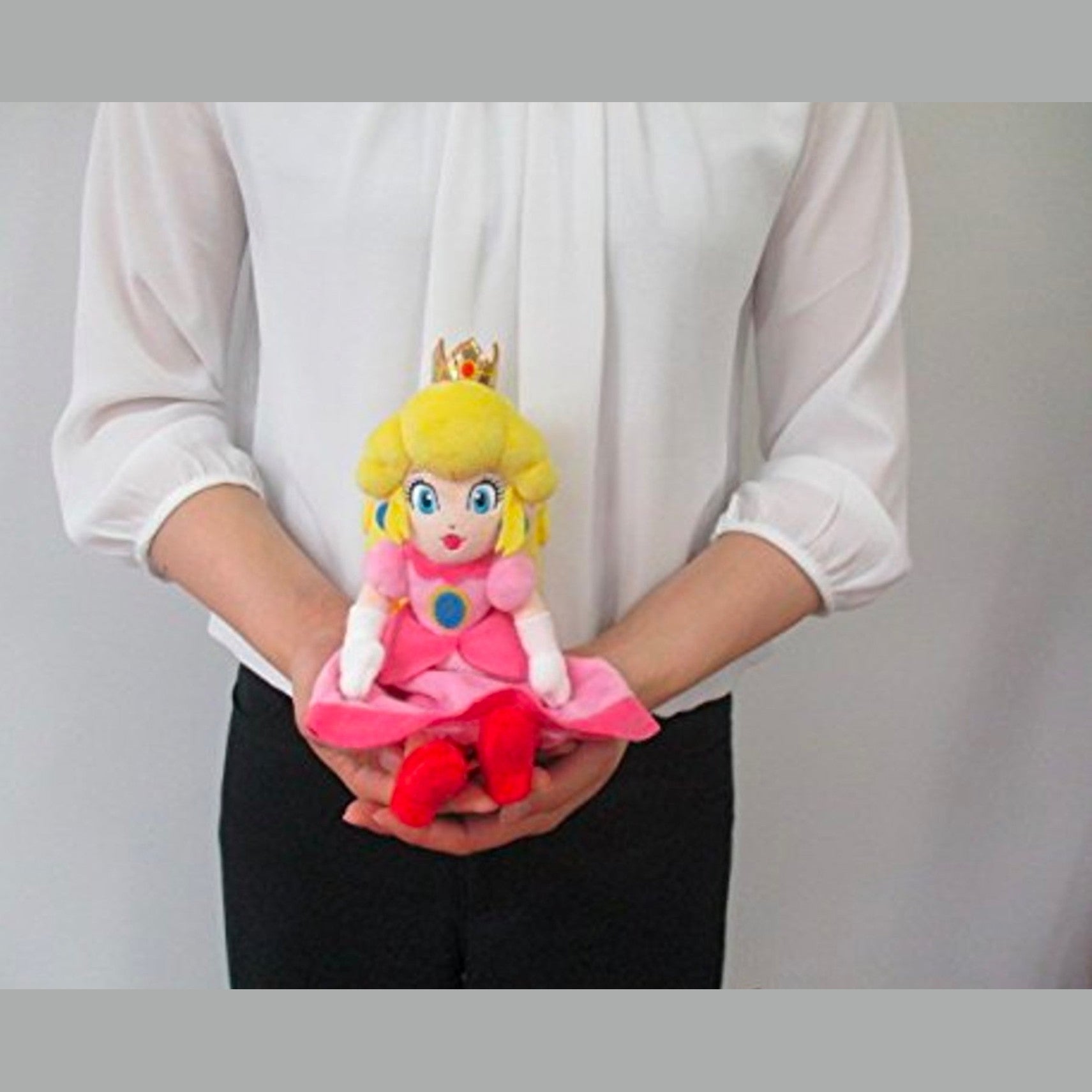 Super Mario PEACH S Plush By San-Ei - Medaid International