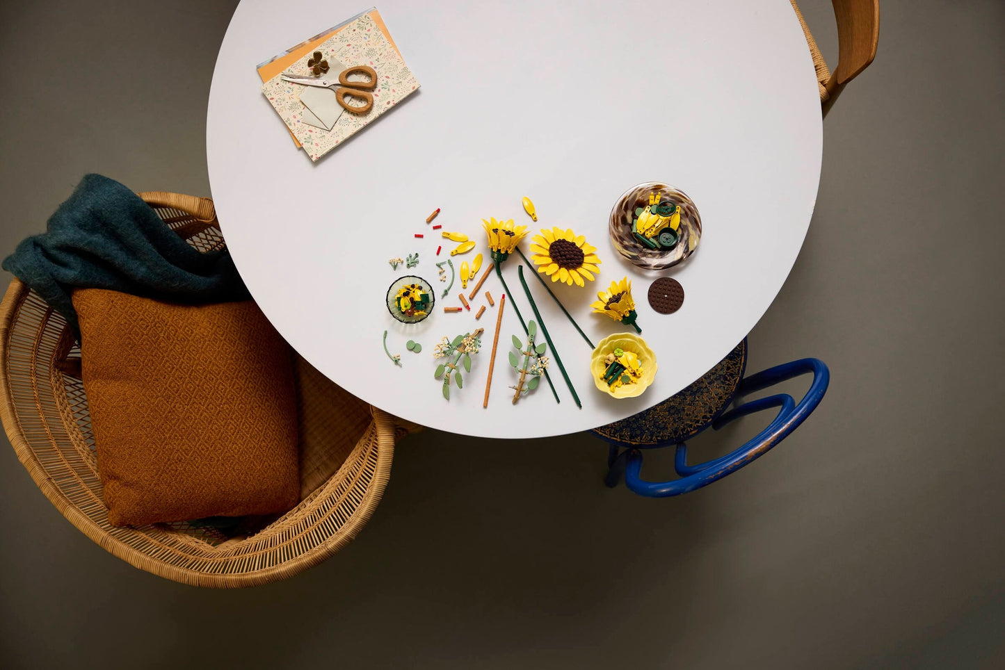 Lego Sunflower Bouquet (11502)