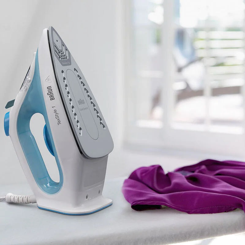 Braun TexStyle 1 Steam Iron SI 1050