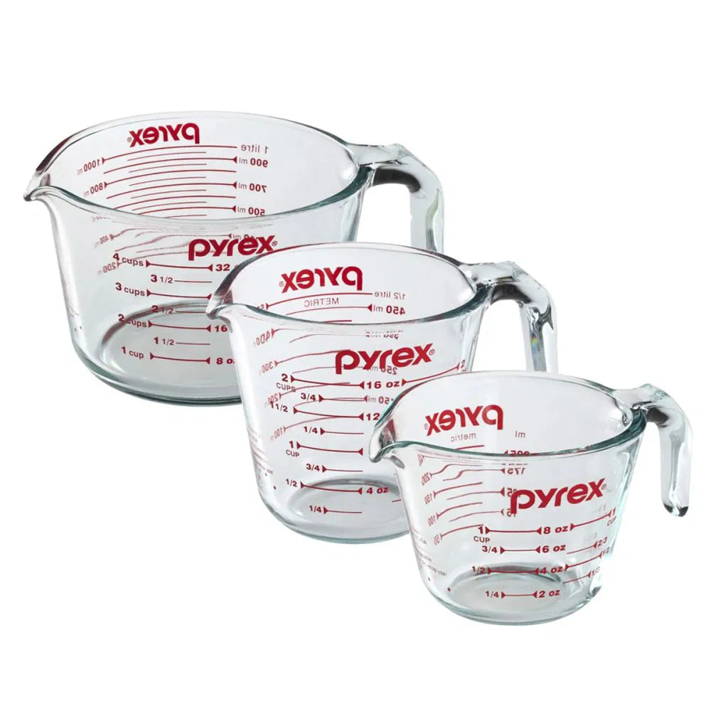 Pyrex Set of 3 measuring jugs (0.25L,0.5L,1L)