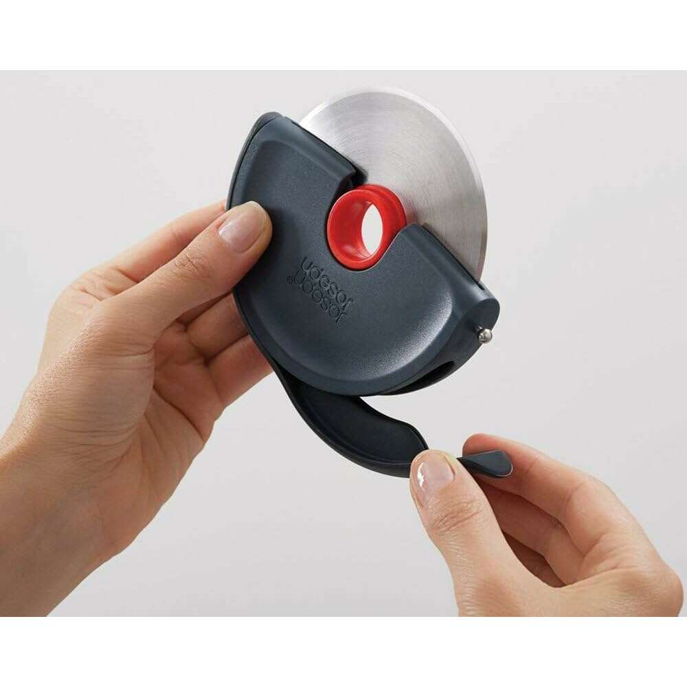Disc Easy-Clean Grey Pizza Cutter - Medaid International