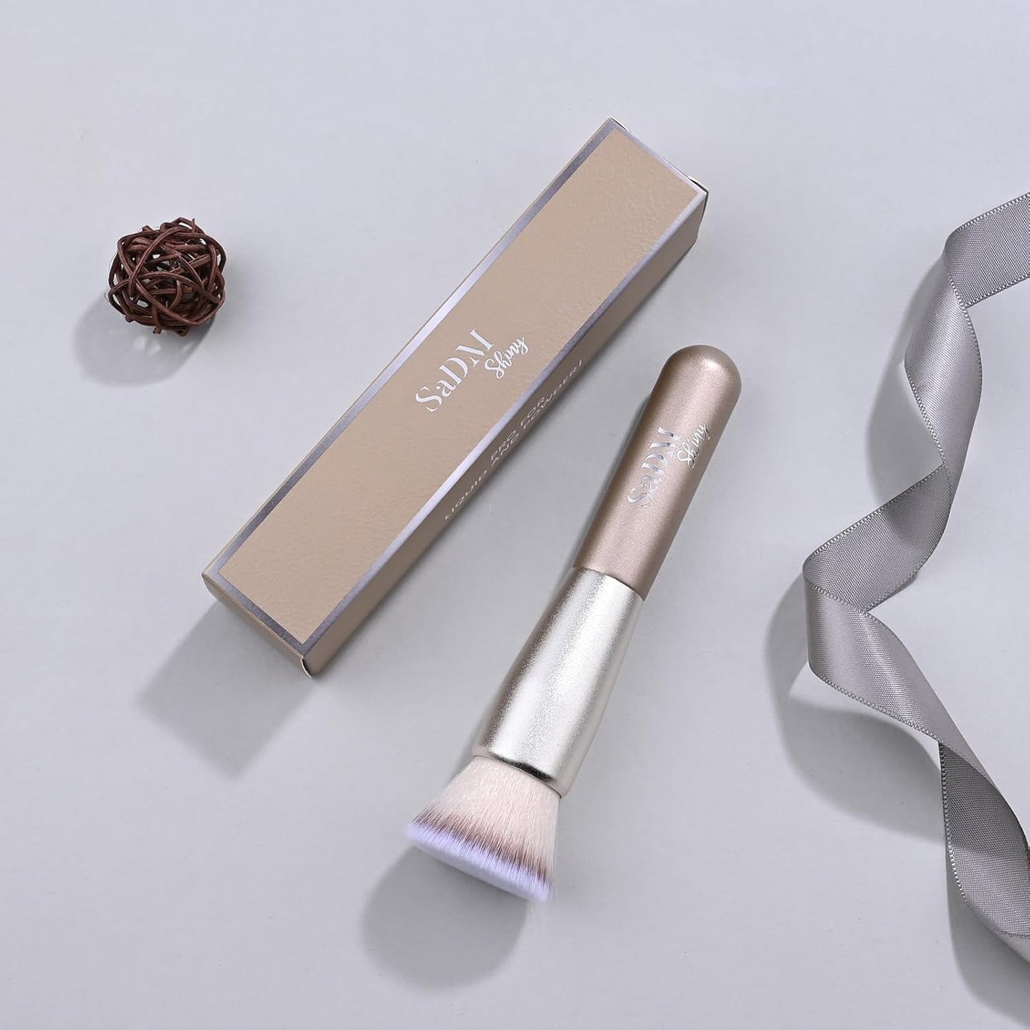 Kabuki Makeup Brush - Blender Brush for Powder, Cream, Liquid Foundation, Sunscreen, Blush Blending & Bronzer - Professional Make Up Brush - Full Face Makeup Brush - Vegan & Cruelty Free - Medaid International