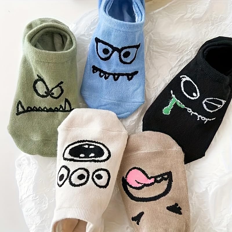 TERRIFI 5 Pairs of Cartoon Print Low Cut Ankle Socks, Funny Breathable Women's Stockings for Everyday Wear