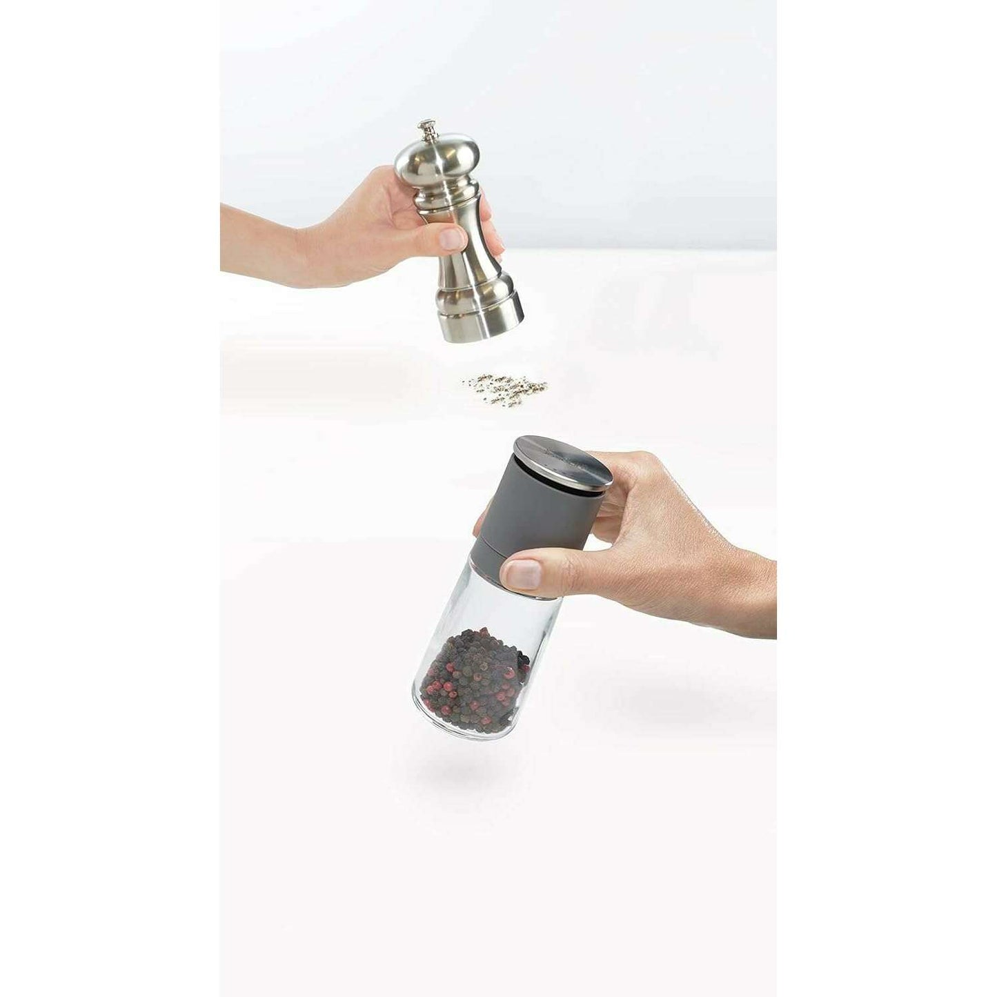 Salt and Pepper Grinder Set - Black/Grey - Medaid International