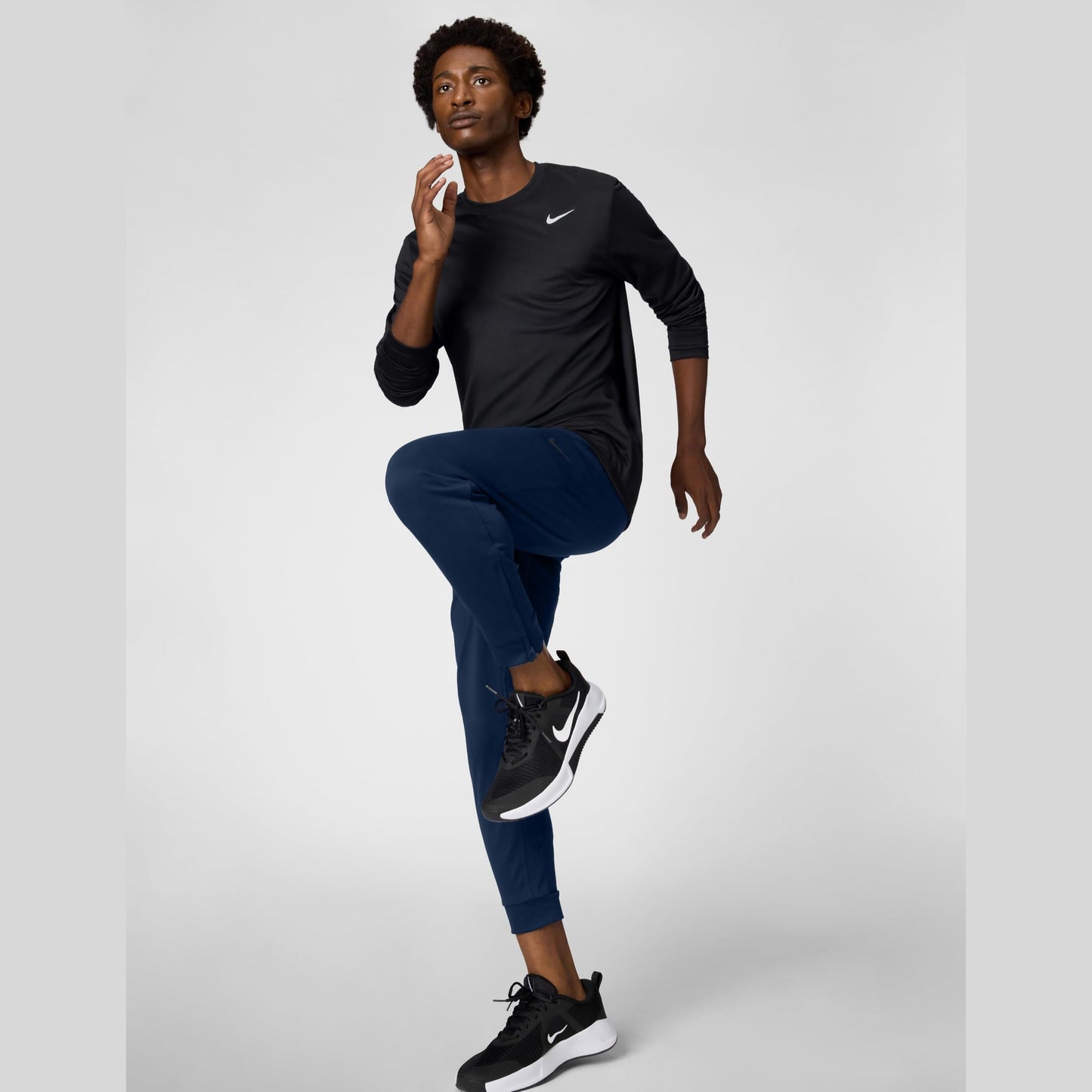 Nike Men's Dri-Fit Legend Long-Sleeve Fitness Top, Black/Matte Silver, Medium - Medaid International
