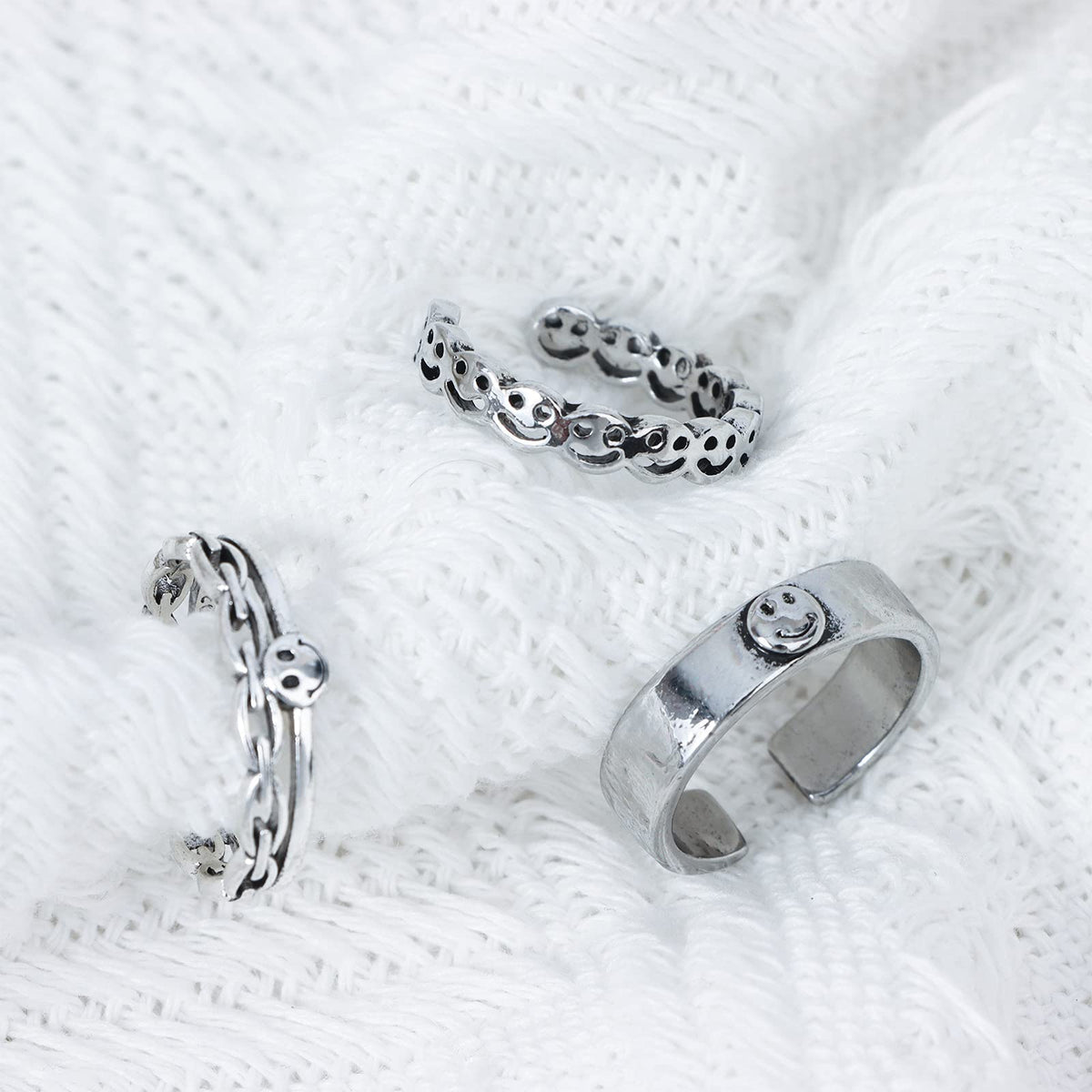 KASTWAVE 3 Piece Smiley Face Ring Set, Vintage Chunky Adjustable Silver Rings for Men and Women, Fun Open Knuckle Design