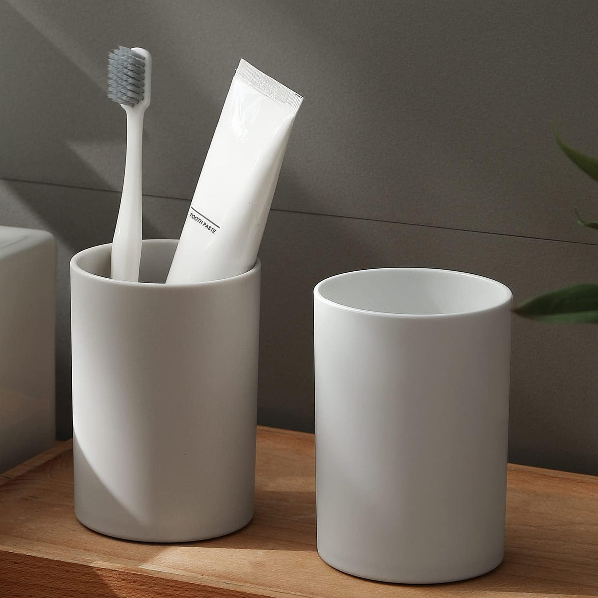 TERRIFI Toothbrush Cup, 2 PCS Unbreakable Bathroom Tumbler Cup, 300ml Plastic Mouthwash Rinse Cups, Durable PP Tooth Brush Holder, Ideal for Bathroom Use, Grey