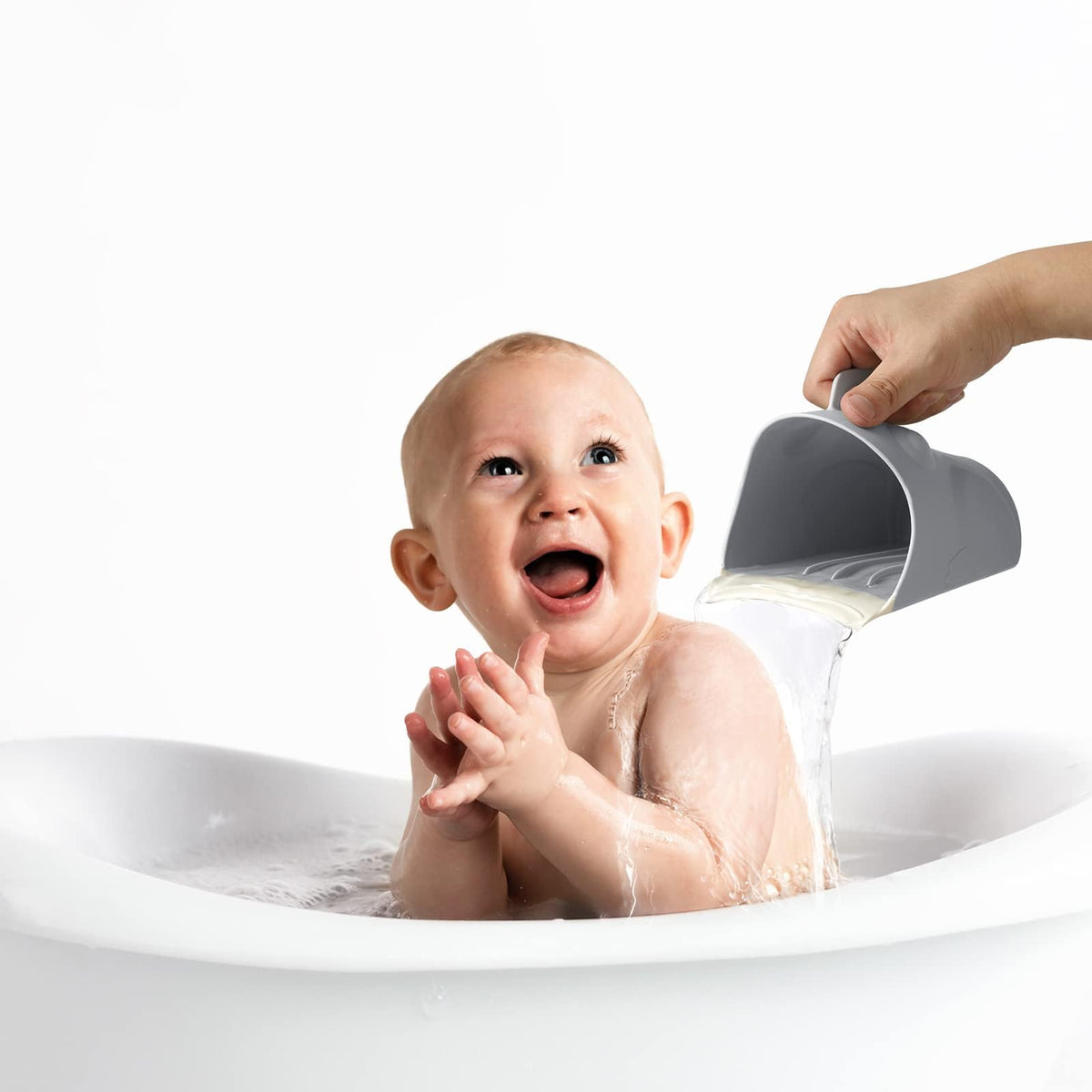KASTWAVE Bath Rinse Cup for Baby, Cute Frog Shape Baby Bath Cup, Hair Shampoo Rinser for Toddlers, Grey