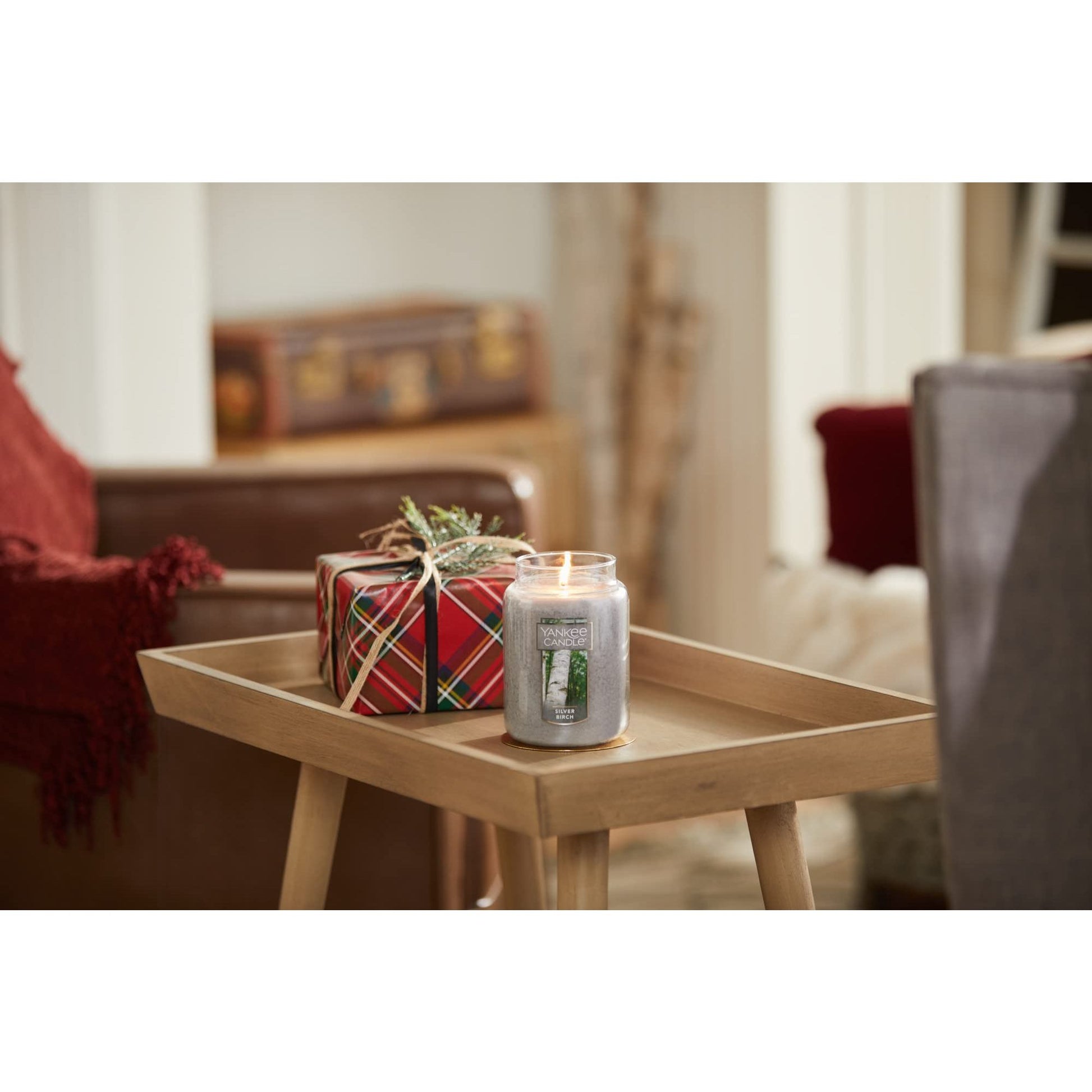 Yankee Candle Silver Birch Scented, Classic 22oz Large Jar Single Wick Aromatherapy Candle, Over 110 Hours of Burn Time, Apothecary Jar Fall Candle, Autumn Candle Scented for Home - Medaid International