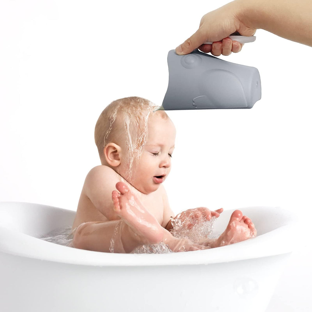 KASTWAVE Bath Rinse Cup for Baby, Cute Frog Shape Baby Bath Cup, Hair Shampoo Rinser for Toddlers, Grey