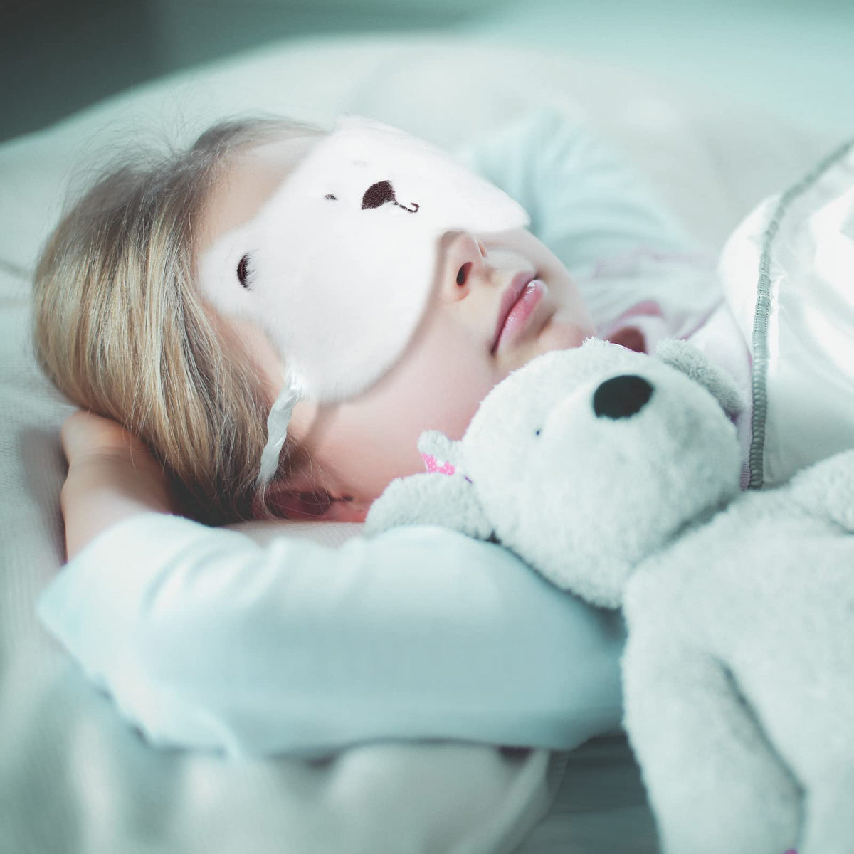 KASTWAVE Sleeping Eye Mask, Children Blackout Mask Cute Animal Design Adjustable Elastic Soft Mask Suitable for Women Children, Girls and Adults Travel Lunch Break Resting Eye Mask (3 Pieces)