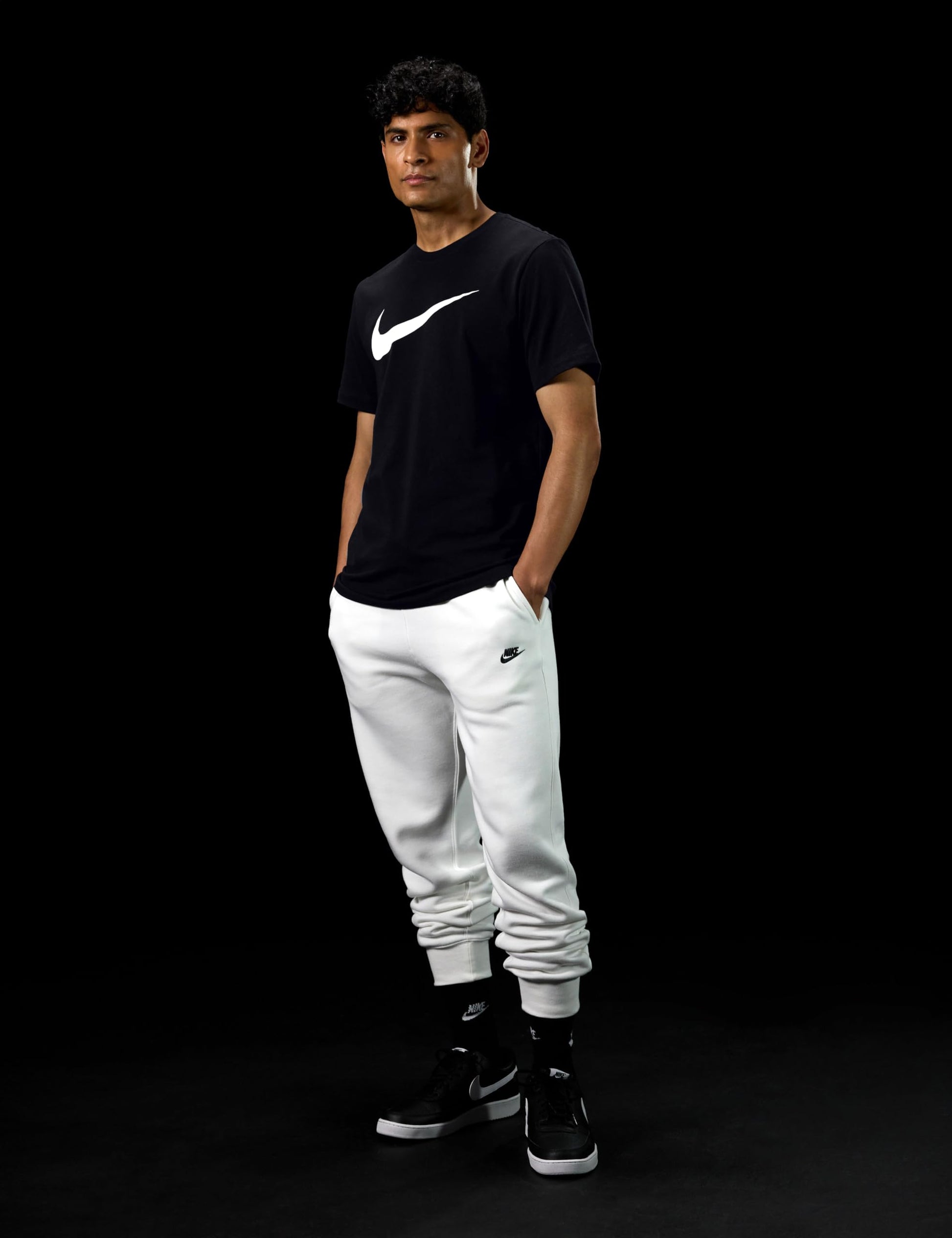 Nike Men's Sportswear Icon Swoosh T-Shirt, Black/White, Large - Medaid International