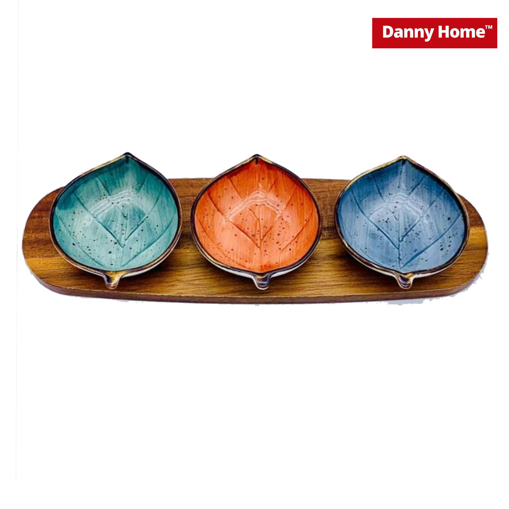 Danny Home Acacia Wood Board With Sauce Bowls