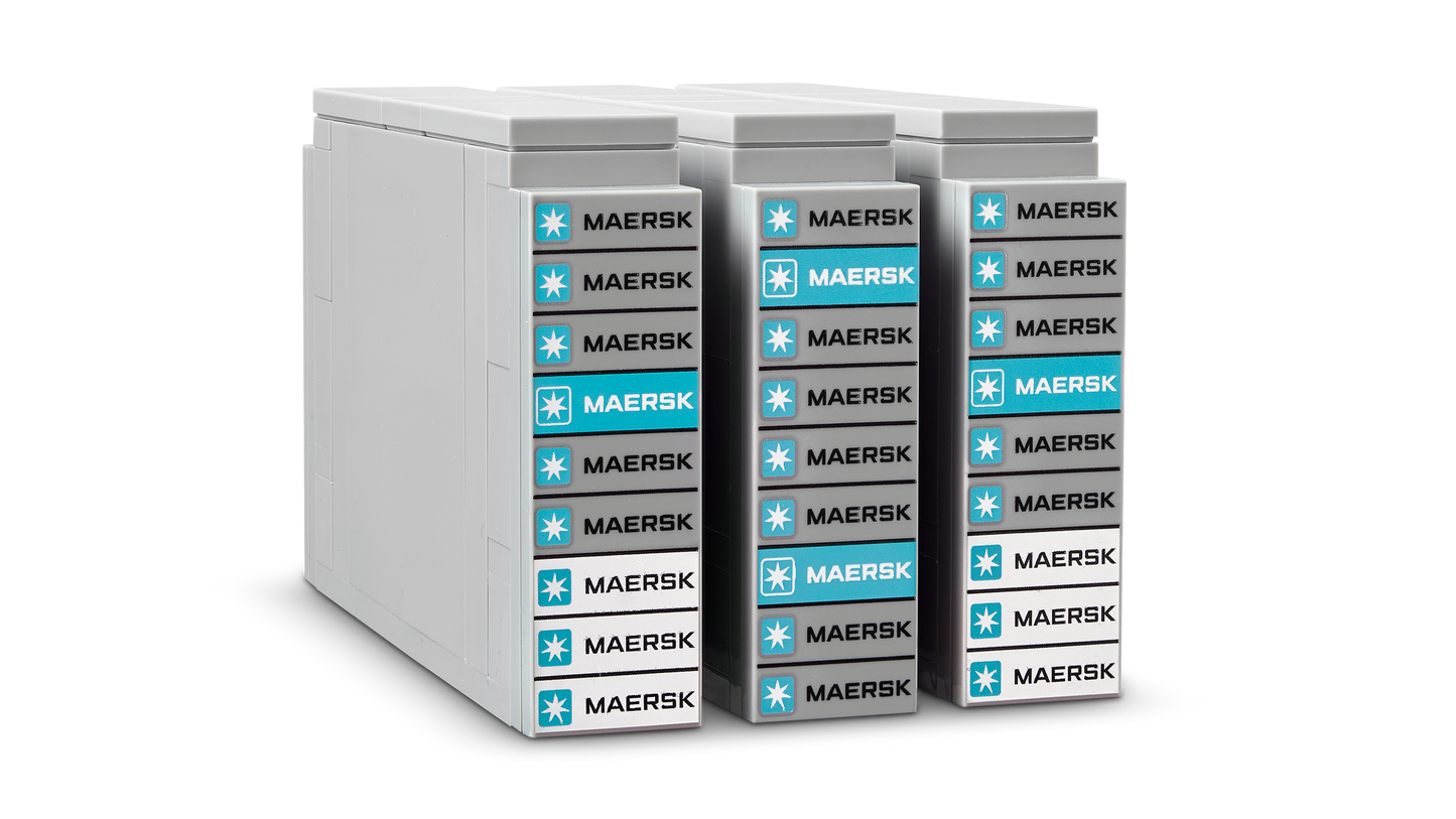 Lego Maersk Dual-Fuel Container Vessel (40955)