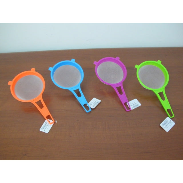 Plastic Mesh Strainer 14 cm