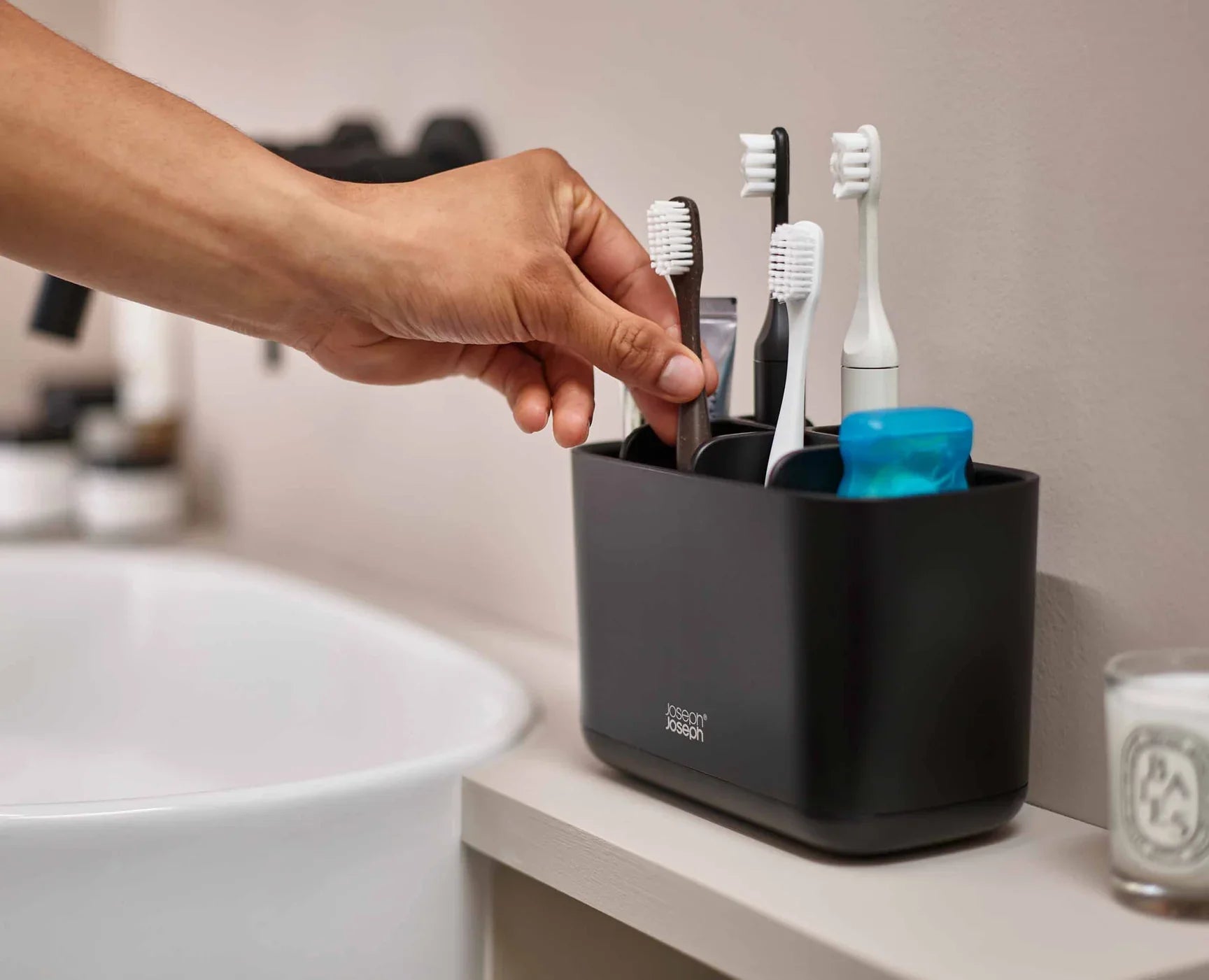 Joseph Joseph EasyStore™ Large Matt Black Toothbrush Holder