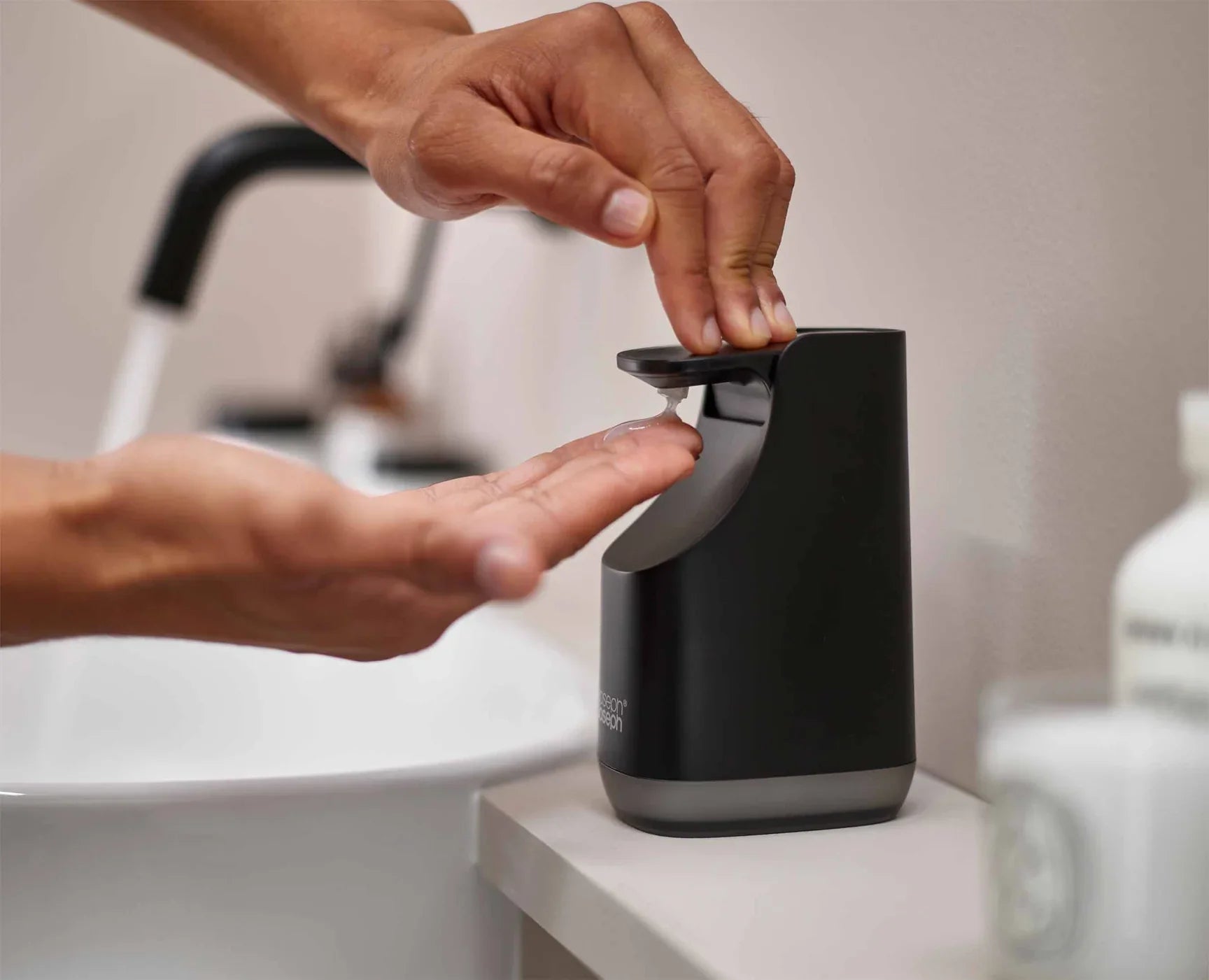 Joseph Joseph Slim™ Compact Matt Black Soap Pump