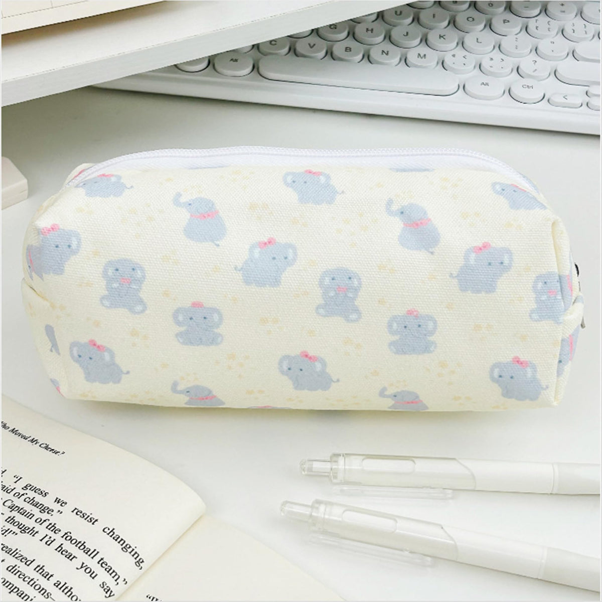 Star Wish Elephant Pencil Case, Large Capacity Canvas Pen Pouch for Students, Cute Kawaii Stationery Organizer Bag with Adorable Elephant Design, Portable Storage Makeup Bag for Girls School Office