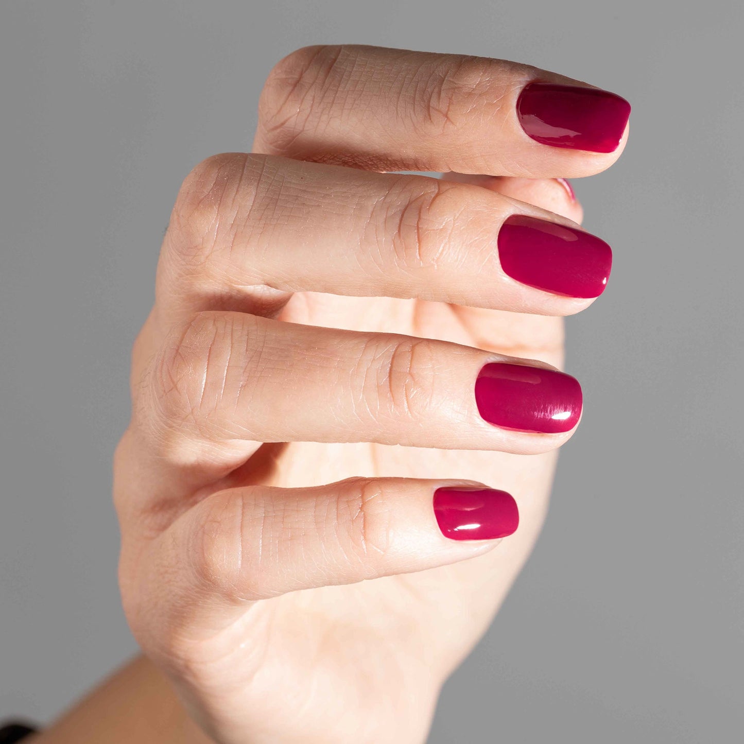 Koa Woo 714 Long Lasting Nail Polish