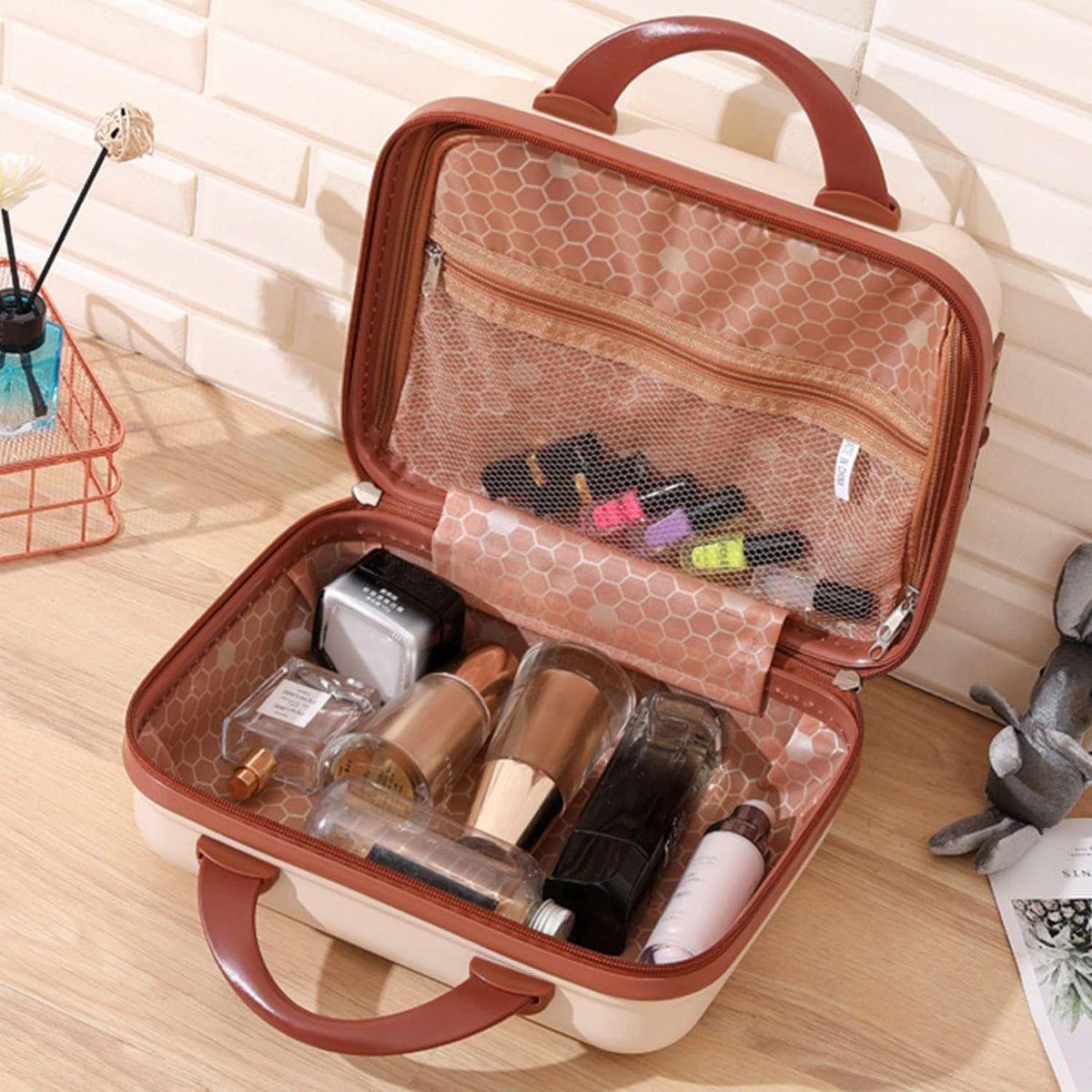 TERRIFI Cosmetic Case, Cute Bear Small Hard Shell Beauty Makeup Organizer Travel Suitcase Luggage Storage Bag (Beige, S - 14 Inch)