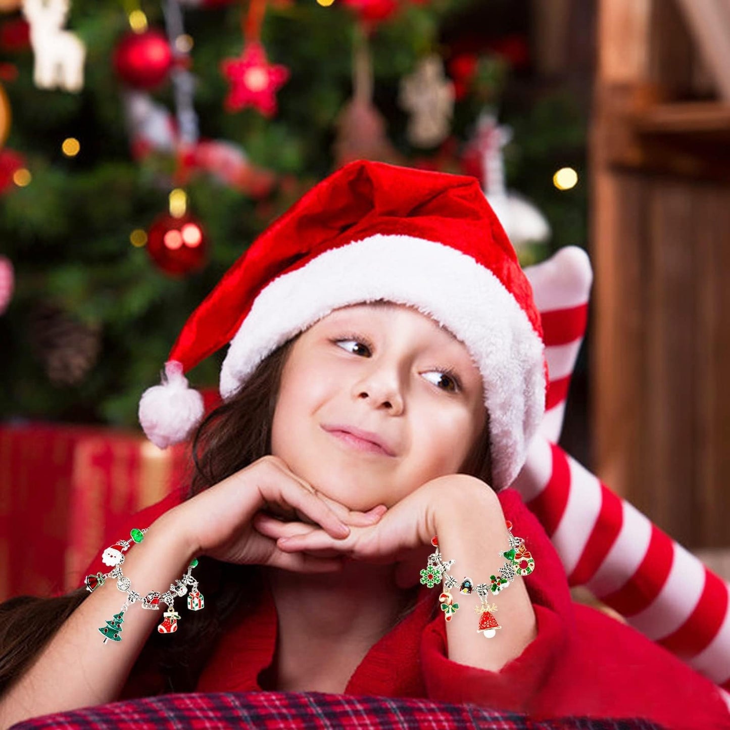Christmas Advent Calendar Bracelets 2025 for Girls, 24 Days DIY Jewelry Making Kit with 22 Charm Beads and 2 Adjustable Bracelets, Xmas Countdown Gift for Kids Teens Women - Medaid International