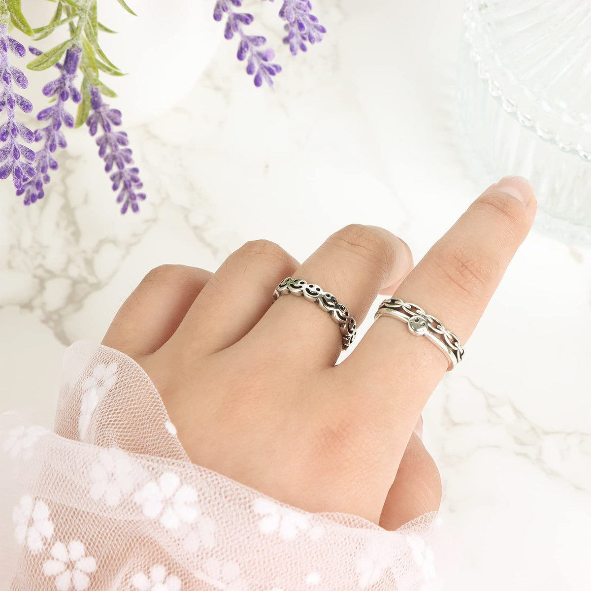 KASTWAVE 3 Piece Smiley Face Ring Set, Vintage Chunky Adjustable Silver Rings for Men and Women, Fun Open Knuckle Design