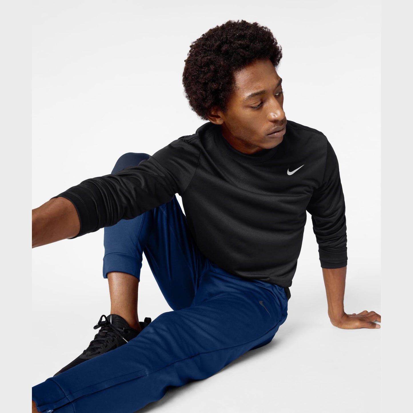 Nike Men's Dri-Fit Legend Long-Sleeve Fitness Top, Black/Matte Silver, Medium - Medaid International