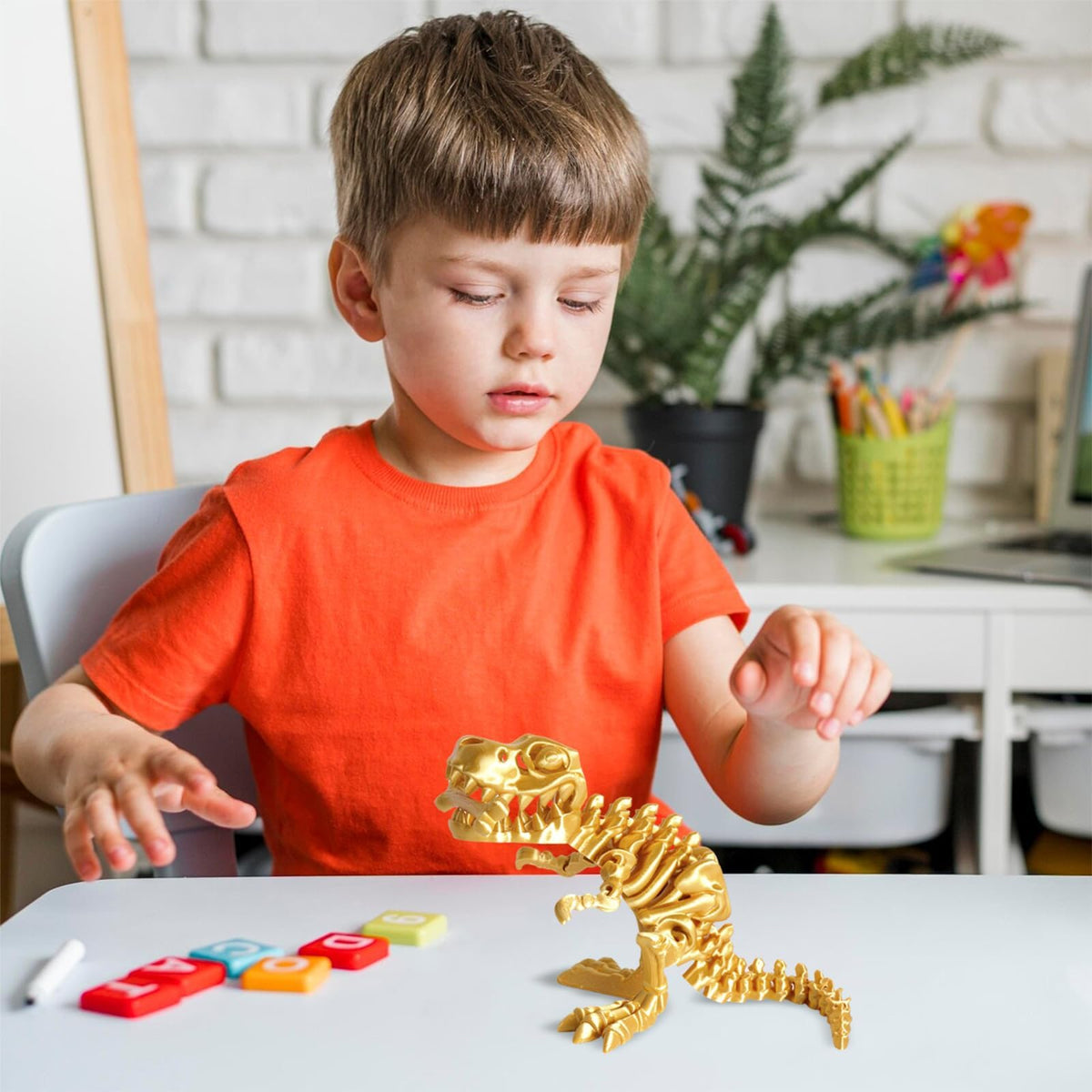 KASTWAVE 3D Printed Dragon with Articulated Bones for Adult, 3D Printed Dinosaur Fidget Toys Decor, Home Office Decor Executive Desk Toys for Stress Relief