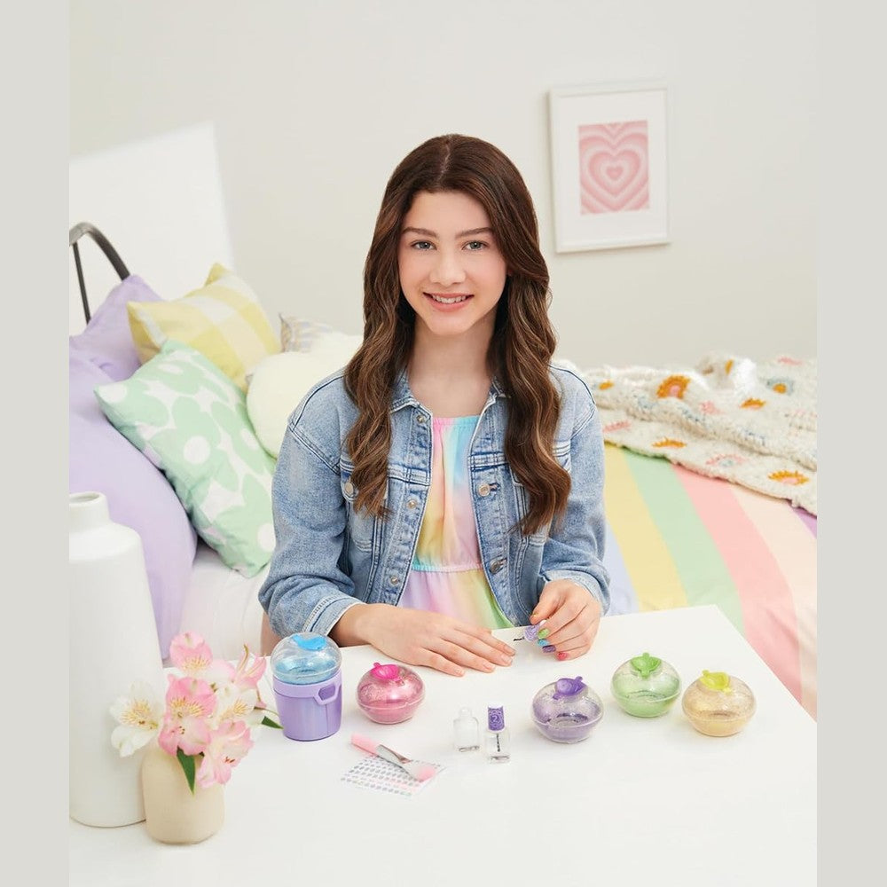 Party Nails Glitter Nail Studio - Medaid International