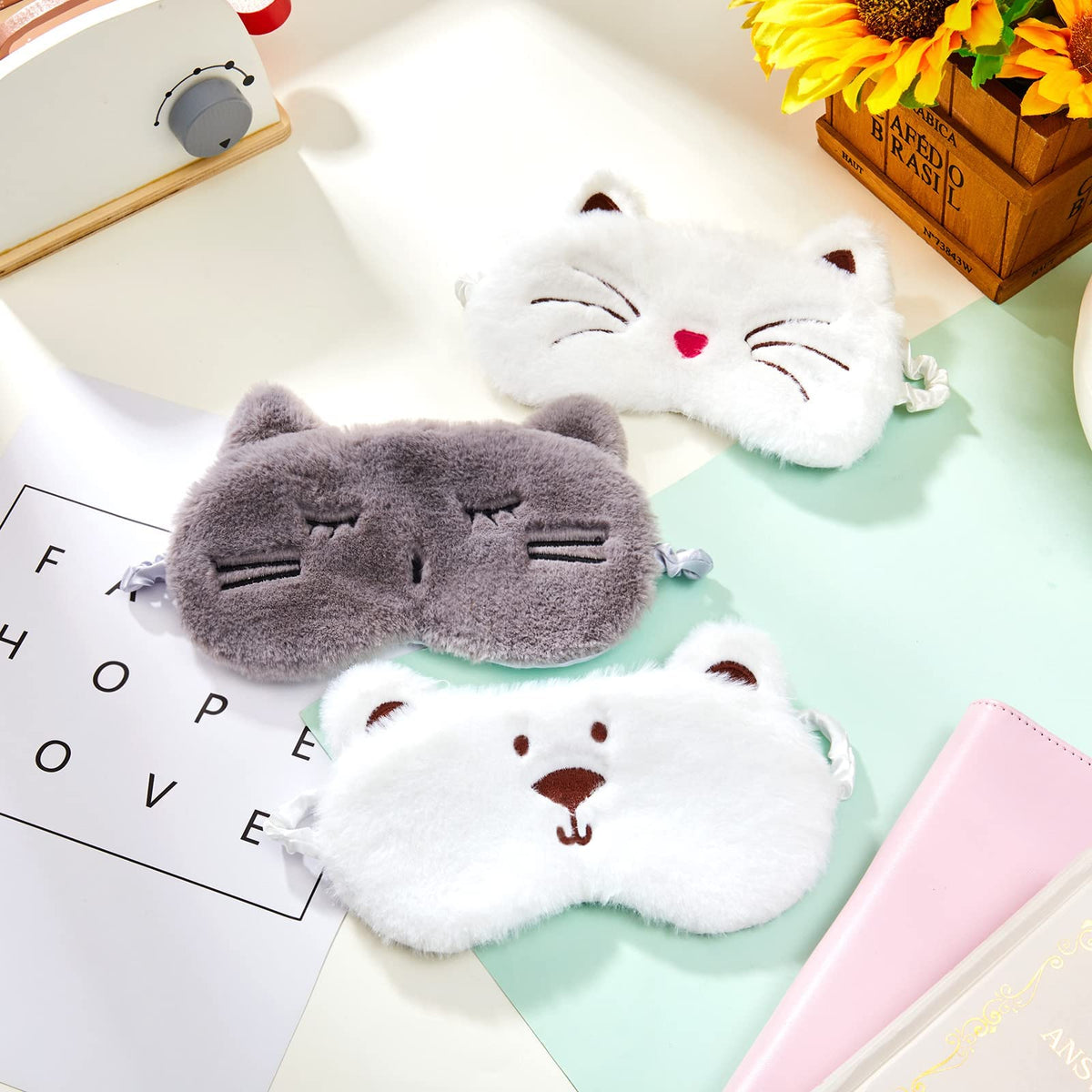 KASTWAVE Sleeping Eye Mask, Children Blackout Mask Cute Animal Design Adjustable Elastic Soft Mask Suitable for Women Children, Girls and Adults Travel Lunch Break Resting Eye Mask (3 Pieces)