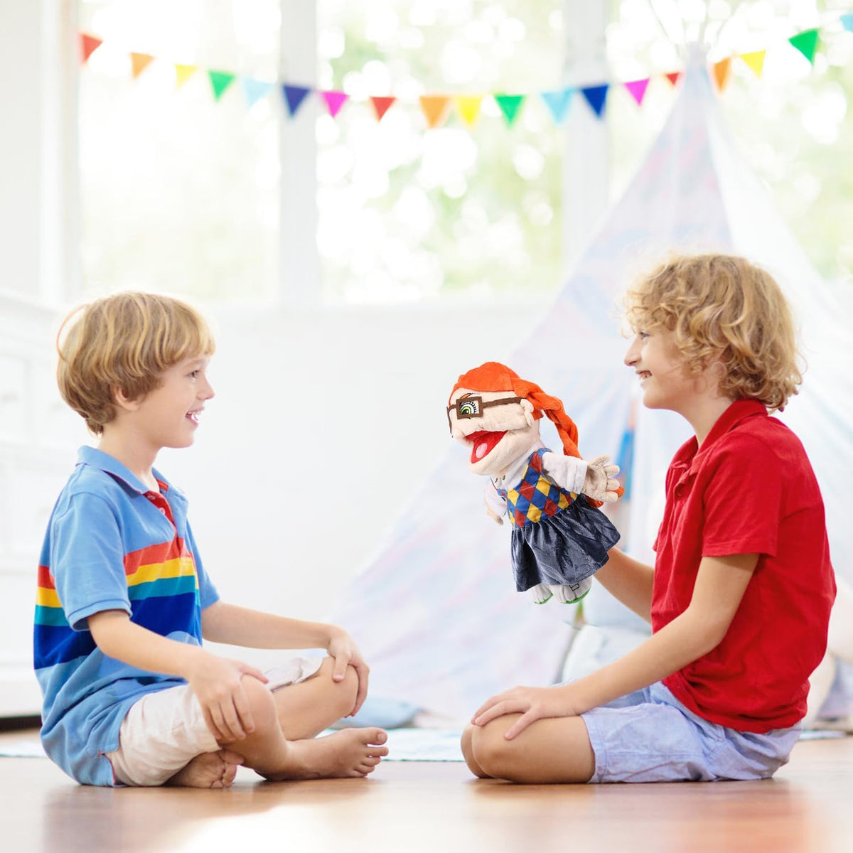 KASTWAVE Jeffy Hand Puppets for Kid, Jeffy's Classmates JR Hand Puppet Toys to Role Play Cute Cartoon Puppets for Adults Kids Interactive Performance Storytelling (Girl)
