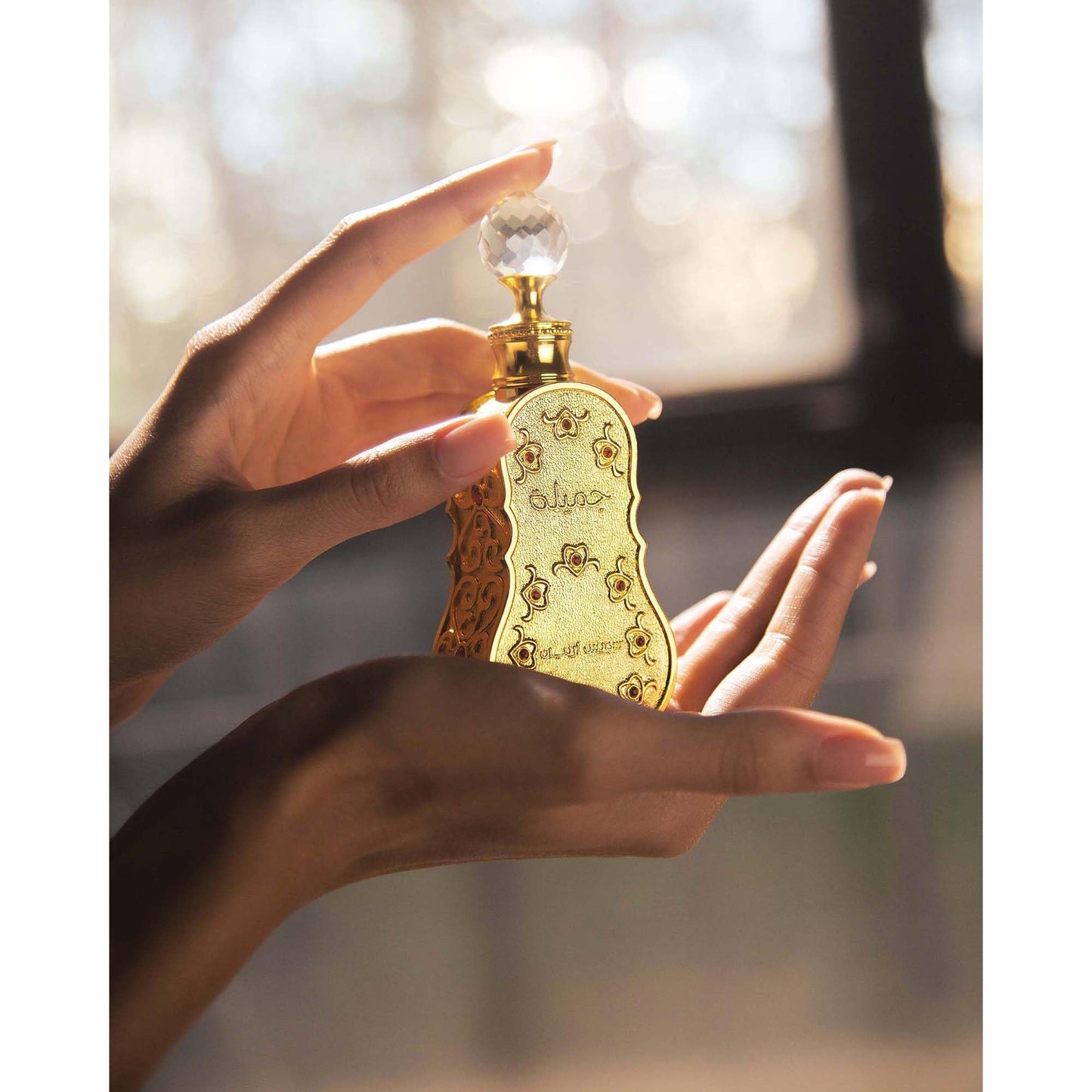 Swiss Arabian Jamila - Luxury Products From Dubai - Long Lasting And Addictive Personal Perfume Oil Fragrance - A Seductive Signature Aroma - 0.5 Oz - Medaid International