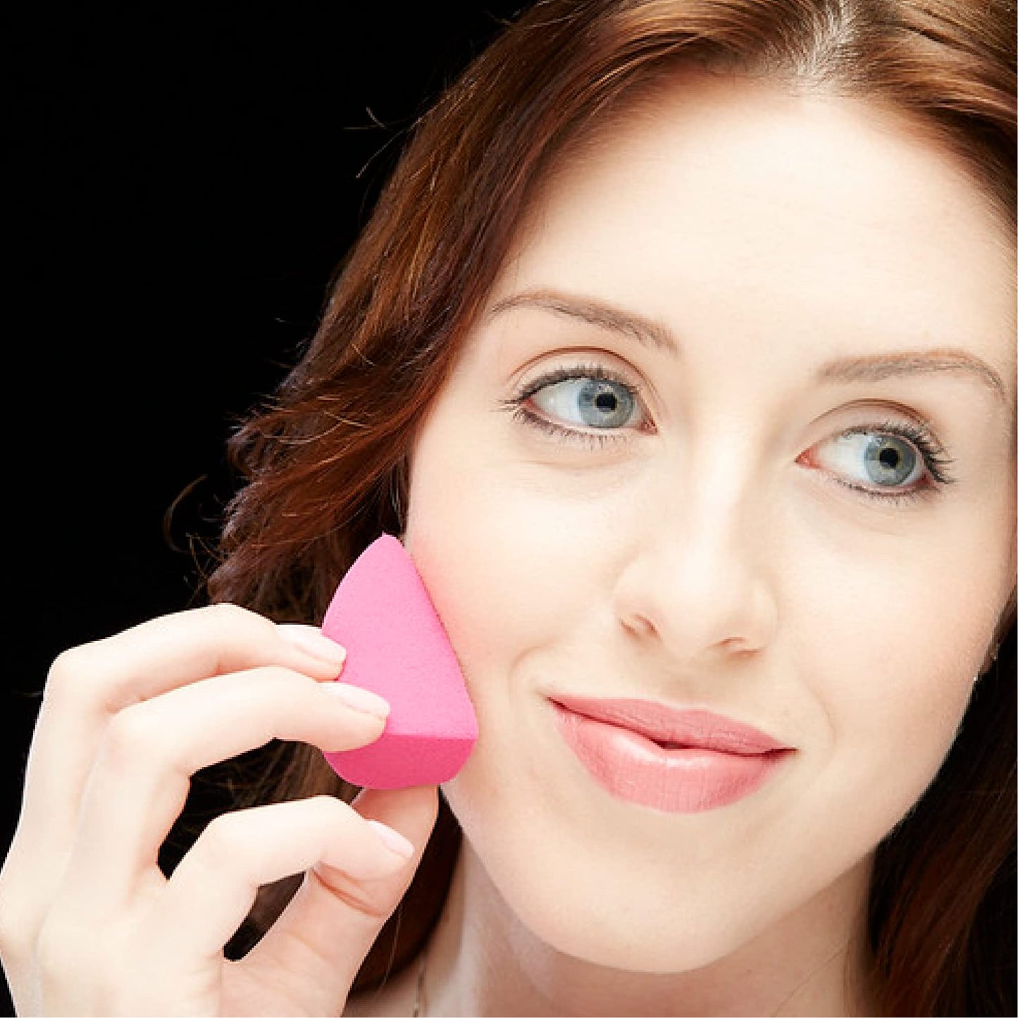 Sigma Beauty 3DHD Makeup Blender | Professional Makeup Sponge with Angled Edges | Prime, Conceal, Sculpt & Highlight | Vegan, Cruelty Free, Black - Medaid International