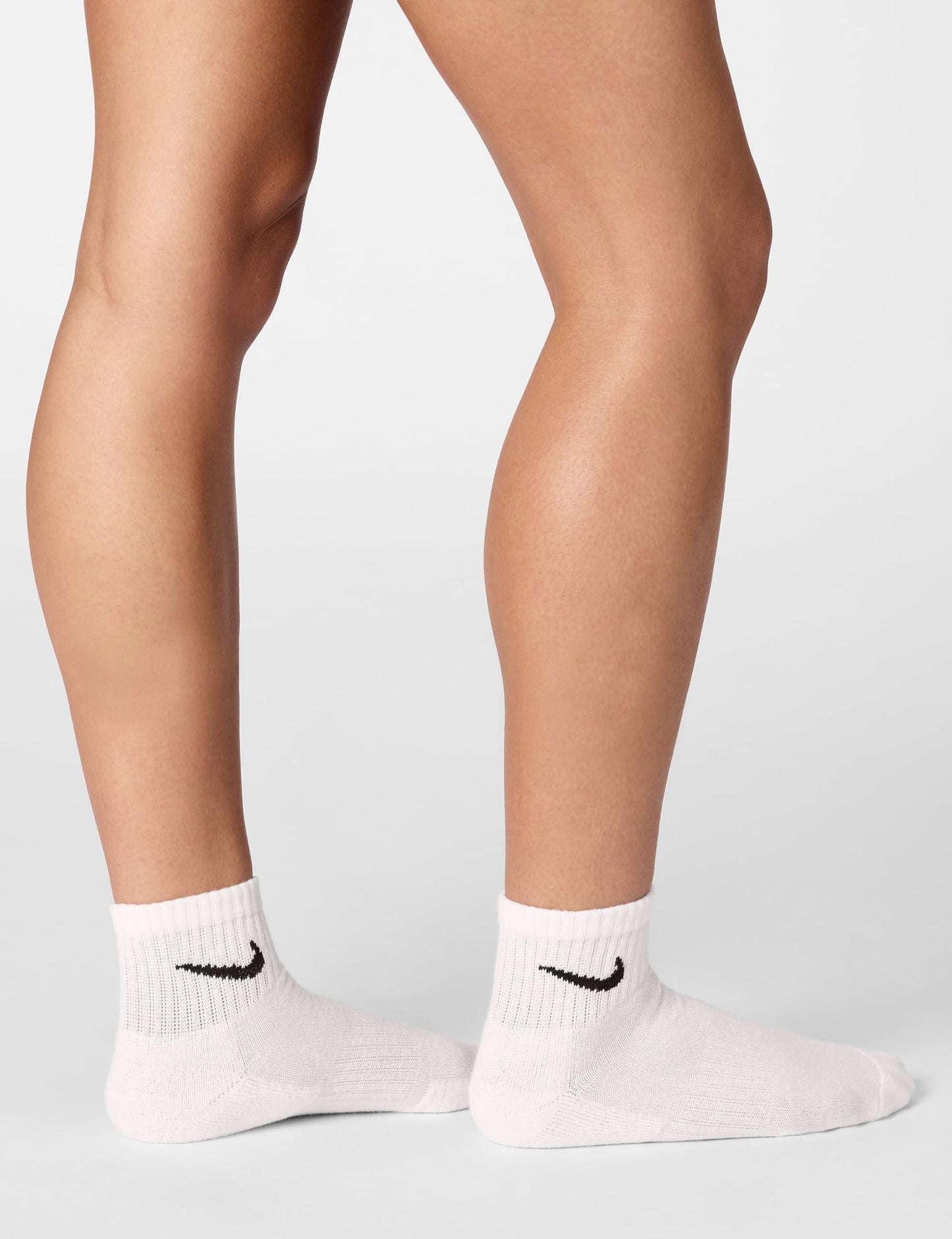 Nike Unisex Everyday Cushioned Training Ankle Socks (6 Pairs), White/Black, Medium - Medaid International