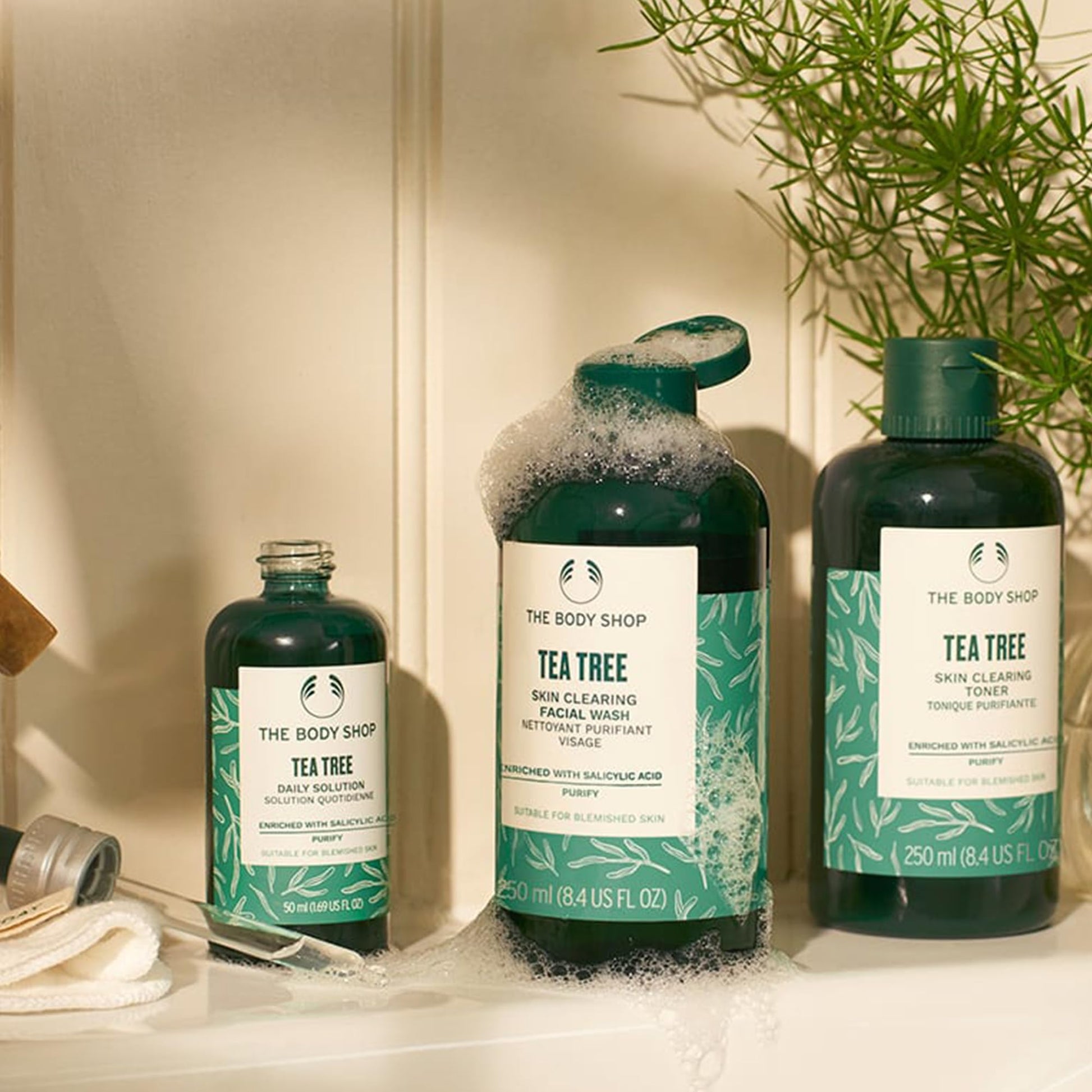 The Body Shop Tea Tree Anti-Imperfection Daily Solution, 50ml - Medaid International