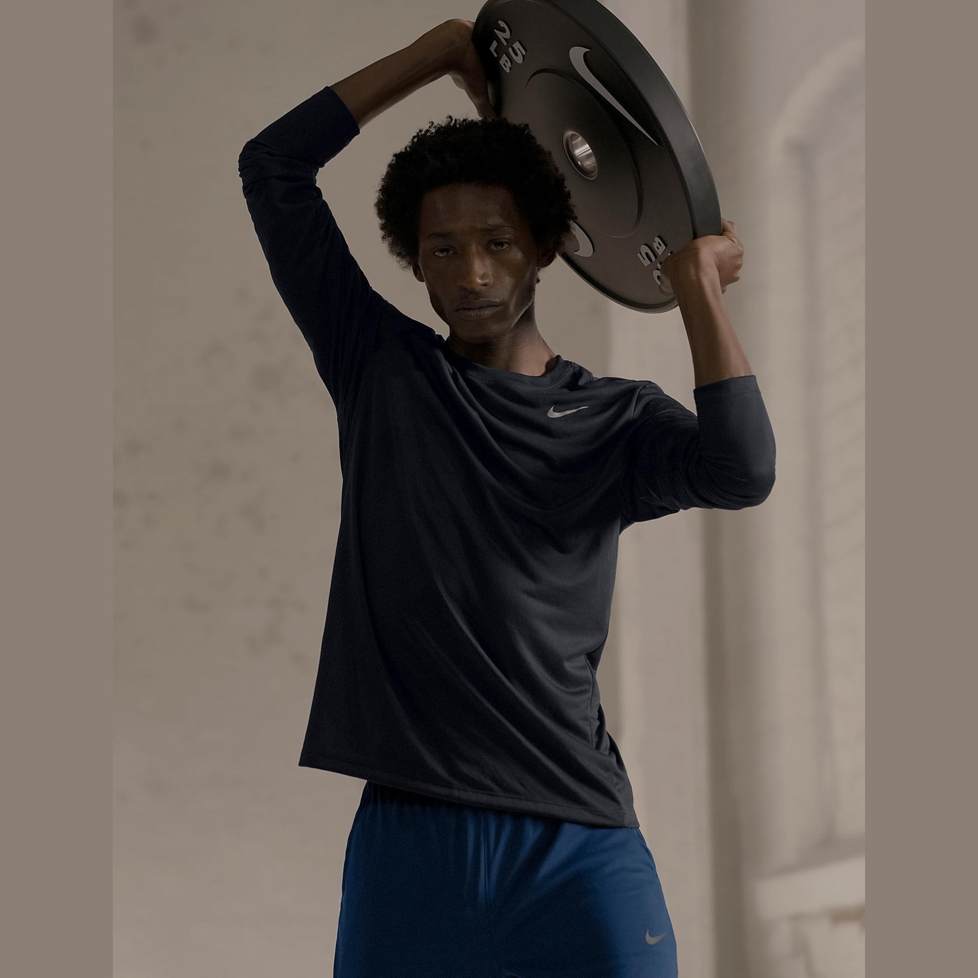 Nike Men's Dri-Fit Legend Long-Sleeve Fitness Top, Black/Matte Silver, Medium - Medaid International