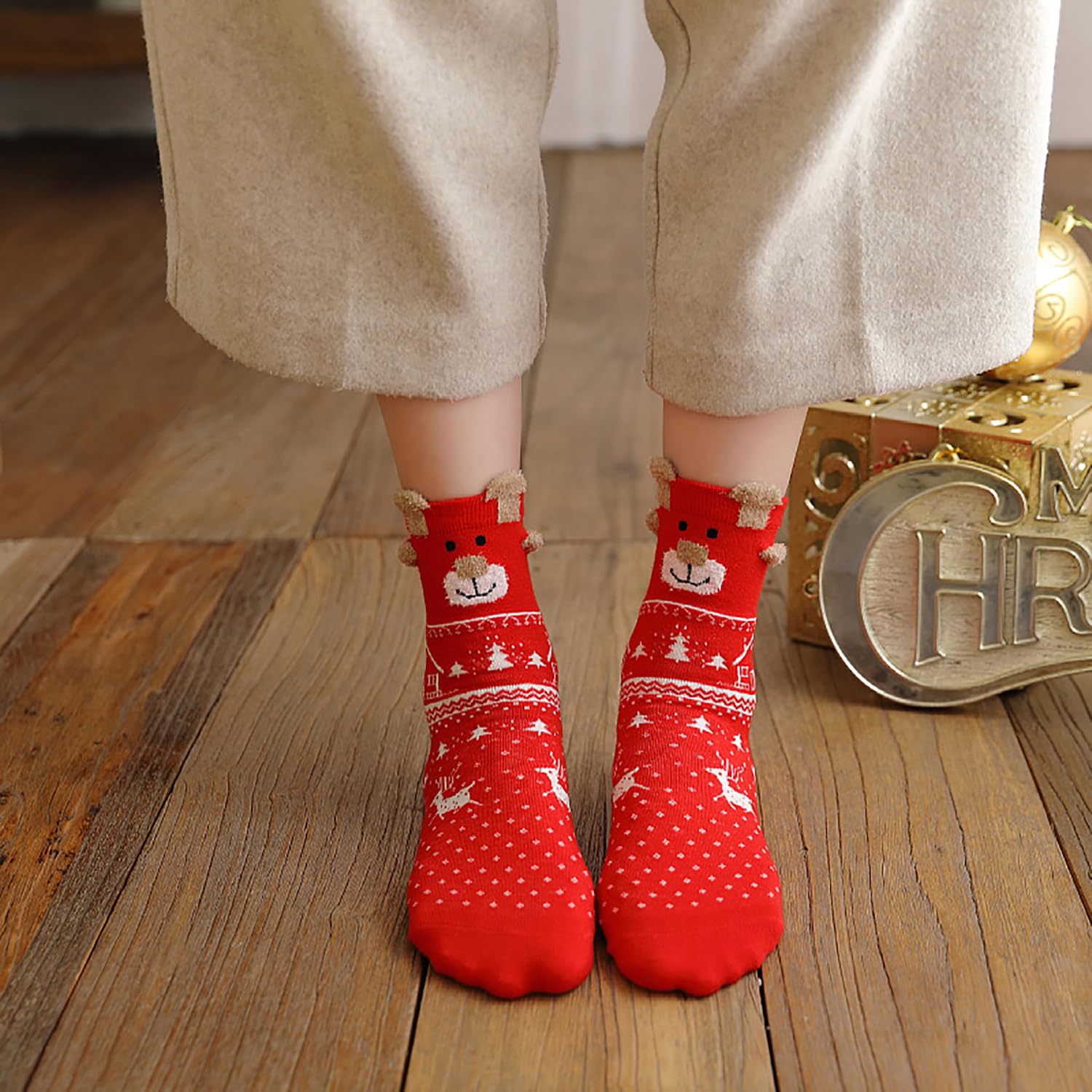 AIMI 3 Pairs Kids Elk Christmas Socks for Girls Boys Years Old Holiday Sock Soft Casual Crew Socks with Gift Box for Children (US, Age, 3 Years, 5 Years) - Medaid International