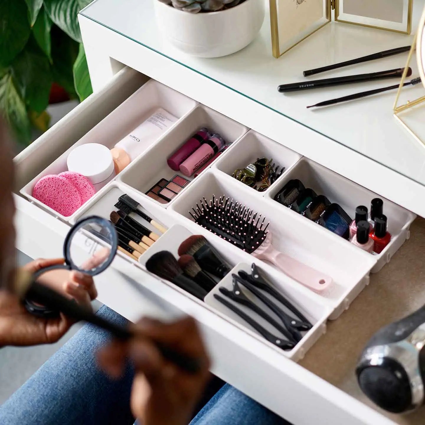 Joseph Joseph Viva 12-piece Makeup Drawer Organiser Set