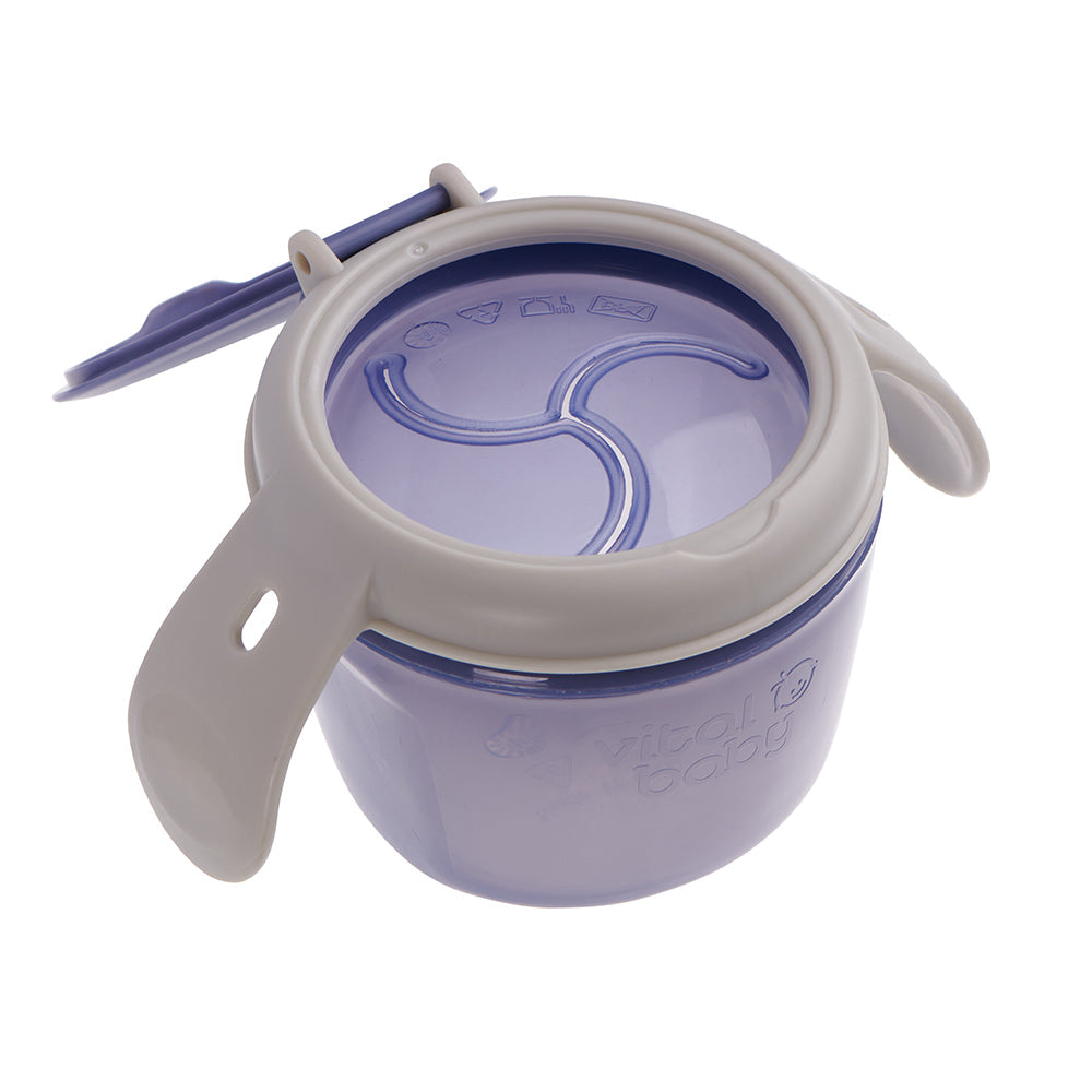 Vital Baby Nourish snack on the go' - natural grape